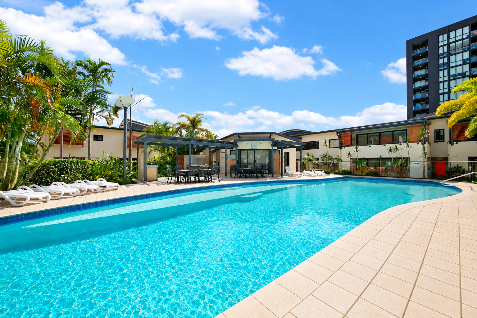 162/7 Land Street — photo from Ray White Toowong | Chapel Hill