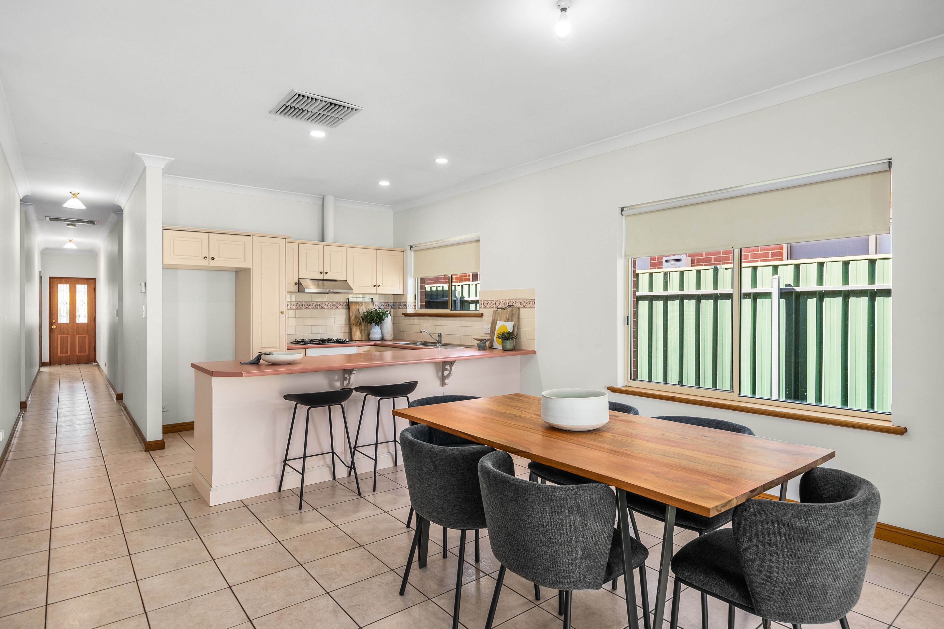 42B Silkes Road — photo 7 of 17