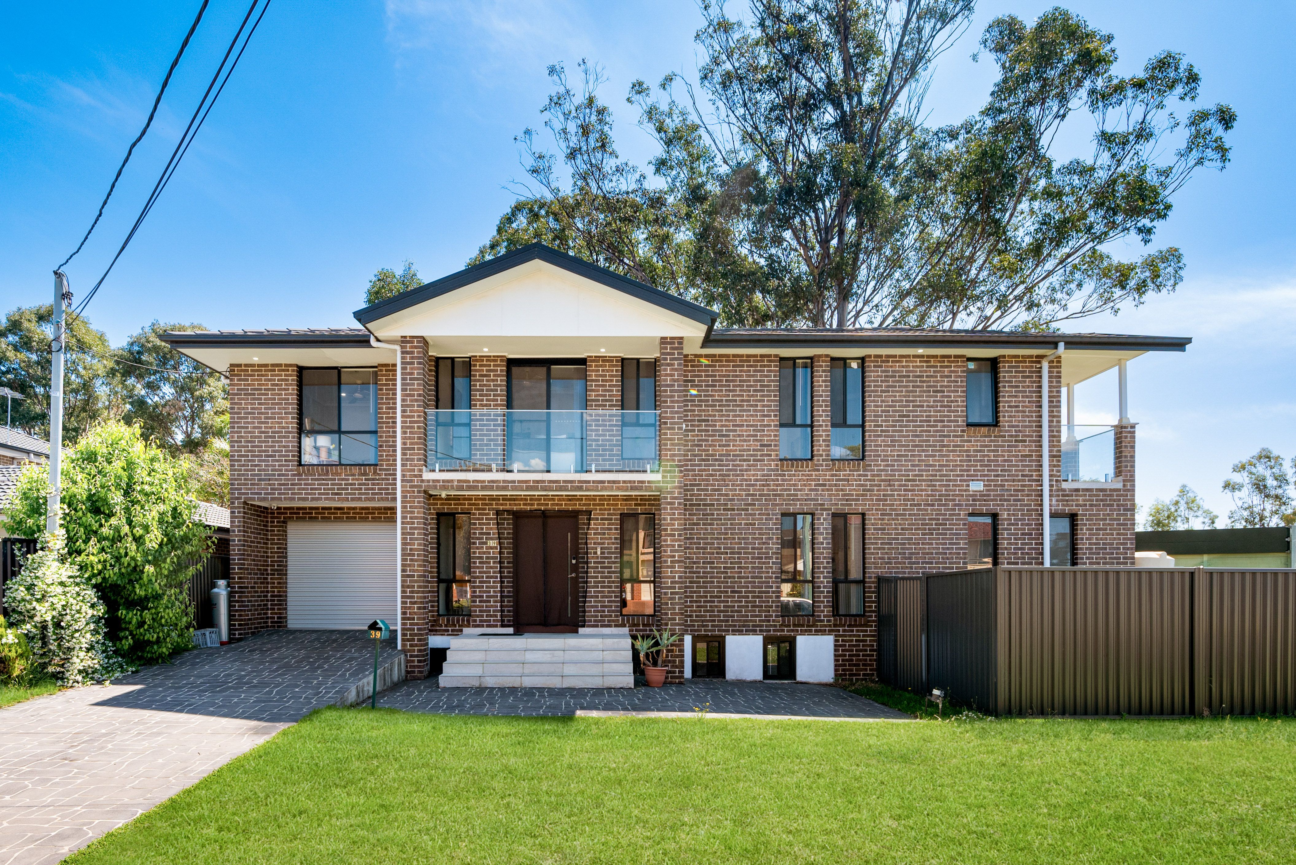 39 Verbena Avenue, Casula NSW 2170