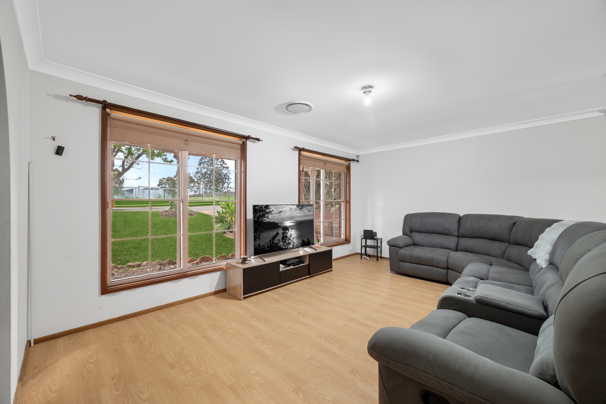 77 Sackville Street, Ingleburn, NSW 2565