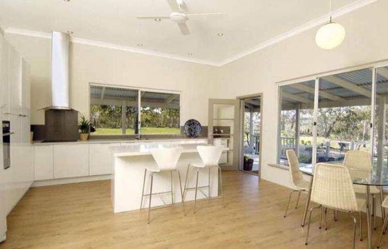 708 Chittering Road, Bullsbrook, WA 6084