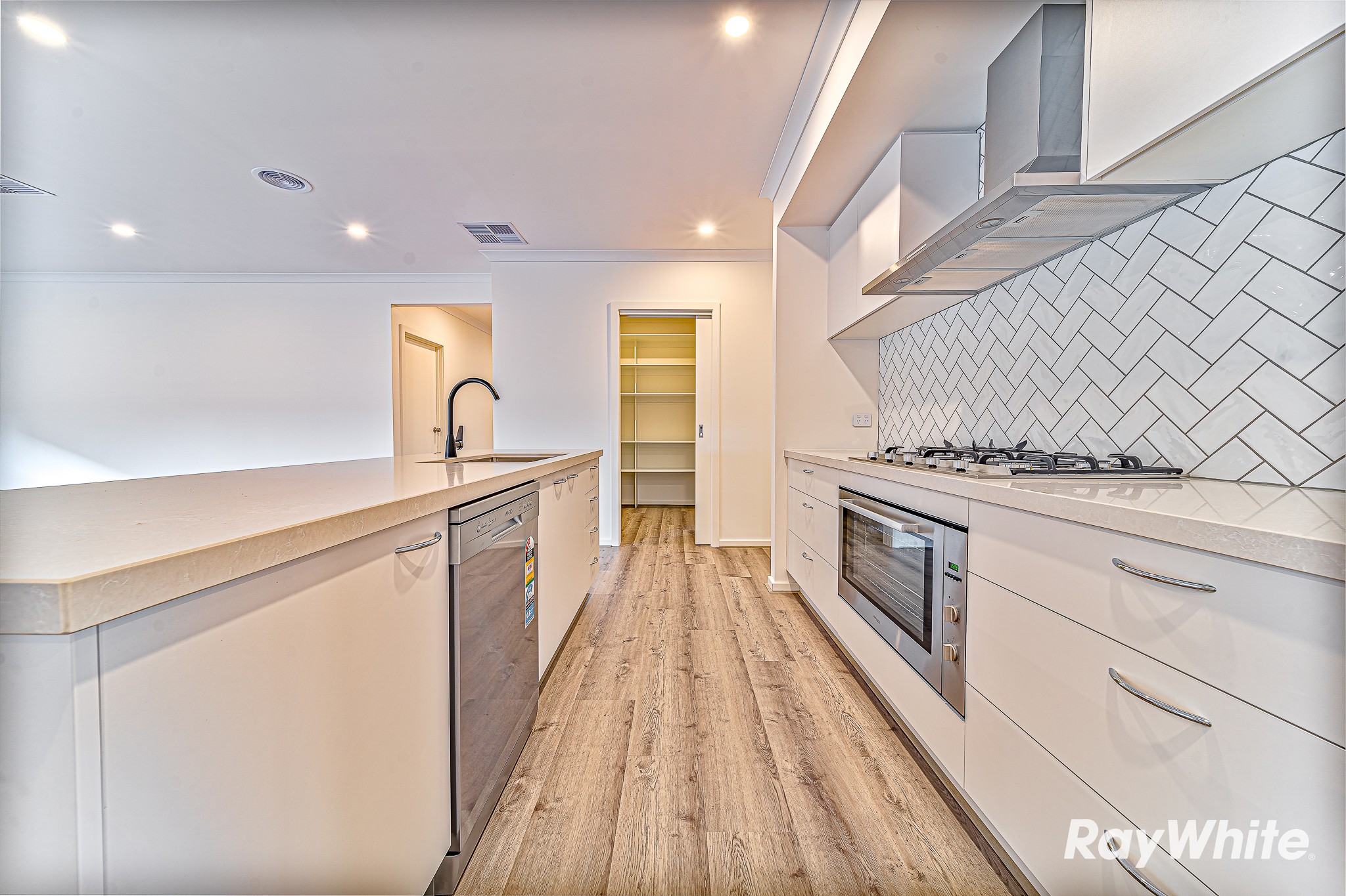 17 Galactic Avenue, Strathfieldsaye, VIC 3551