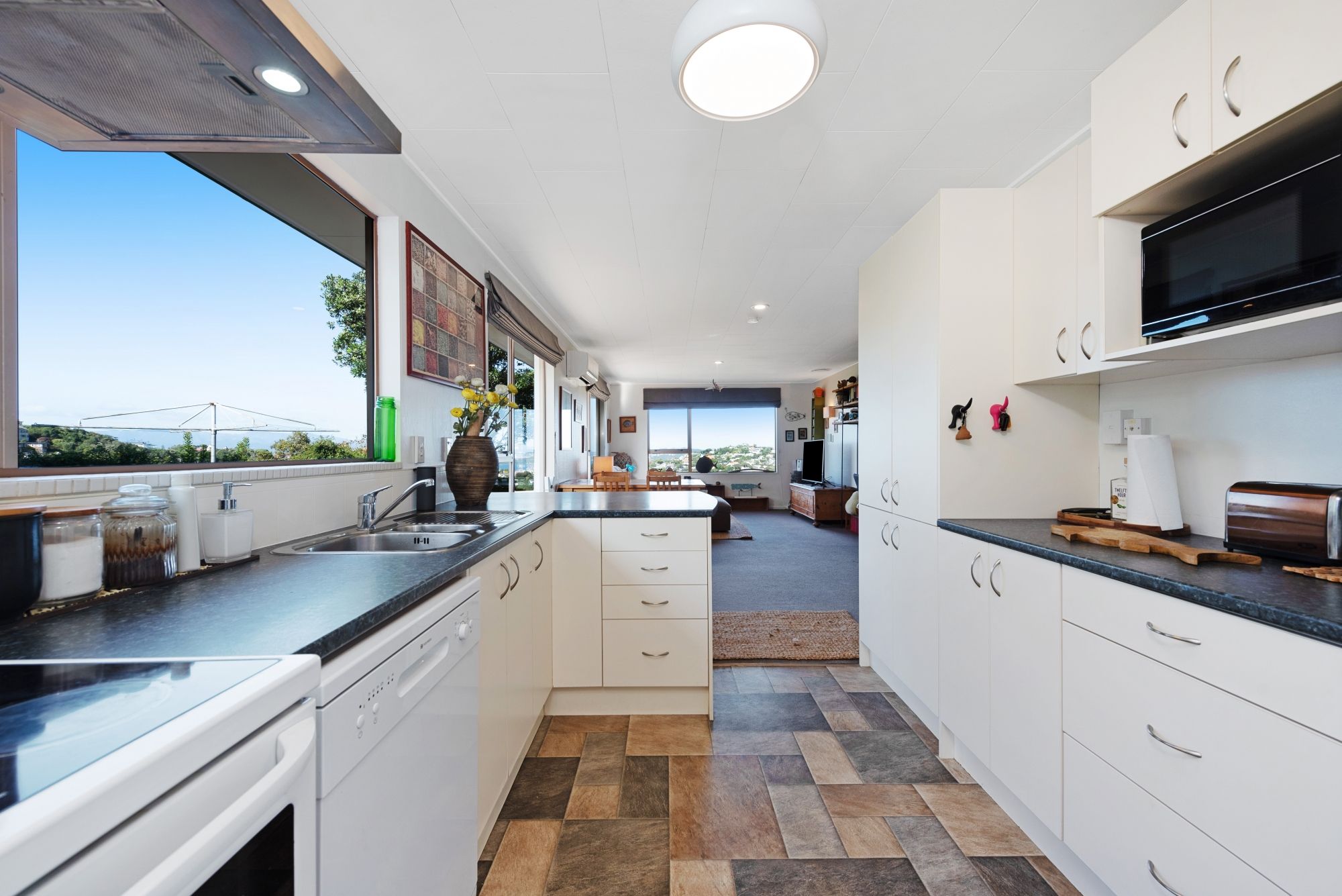 29 Orissa Crescent, Broadmeadows, Wellington City