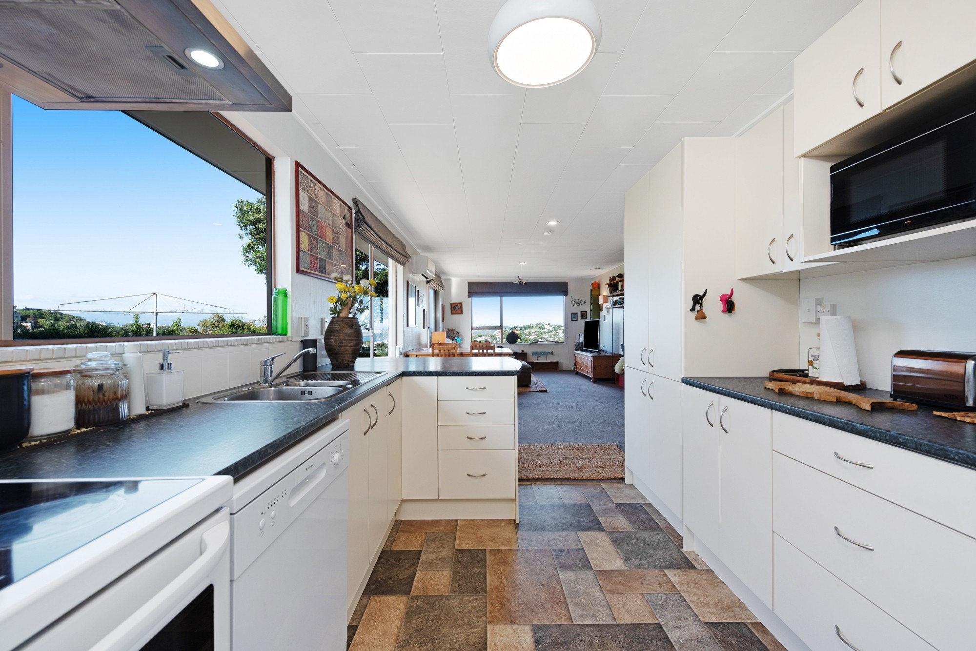 29 Orissa Crescent, Broadmeadows, Wellington City