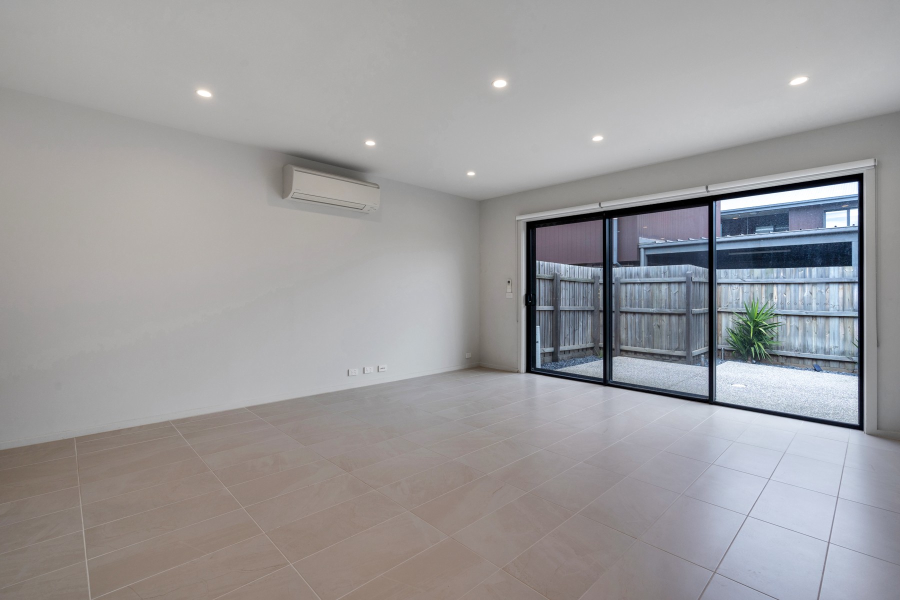 17 Water Fern Grove, Greenvale, VIC 3059