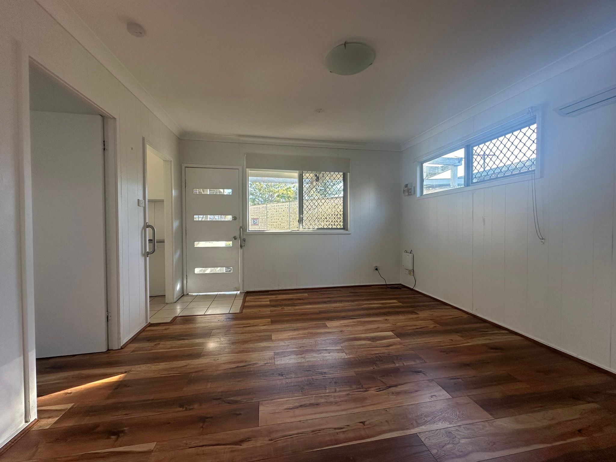 1/156 Paton Street — photo 3 of 7
