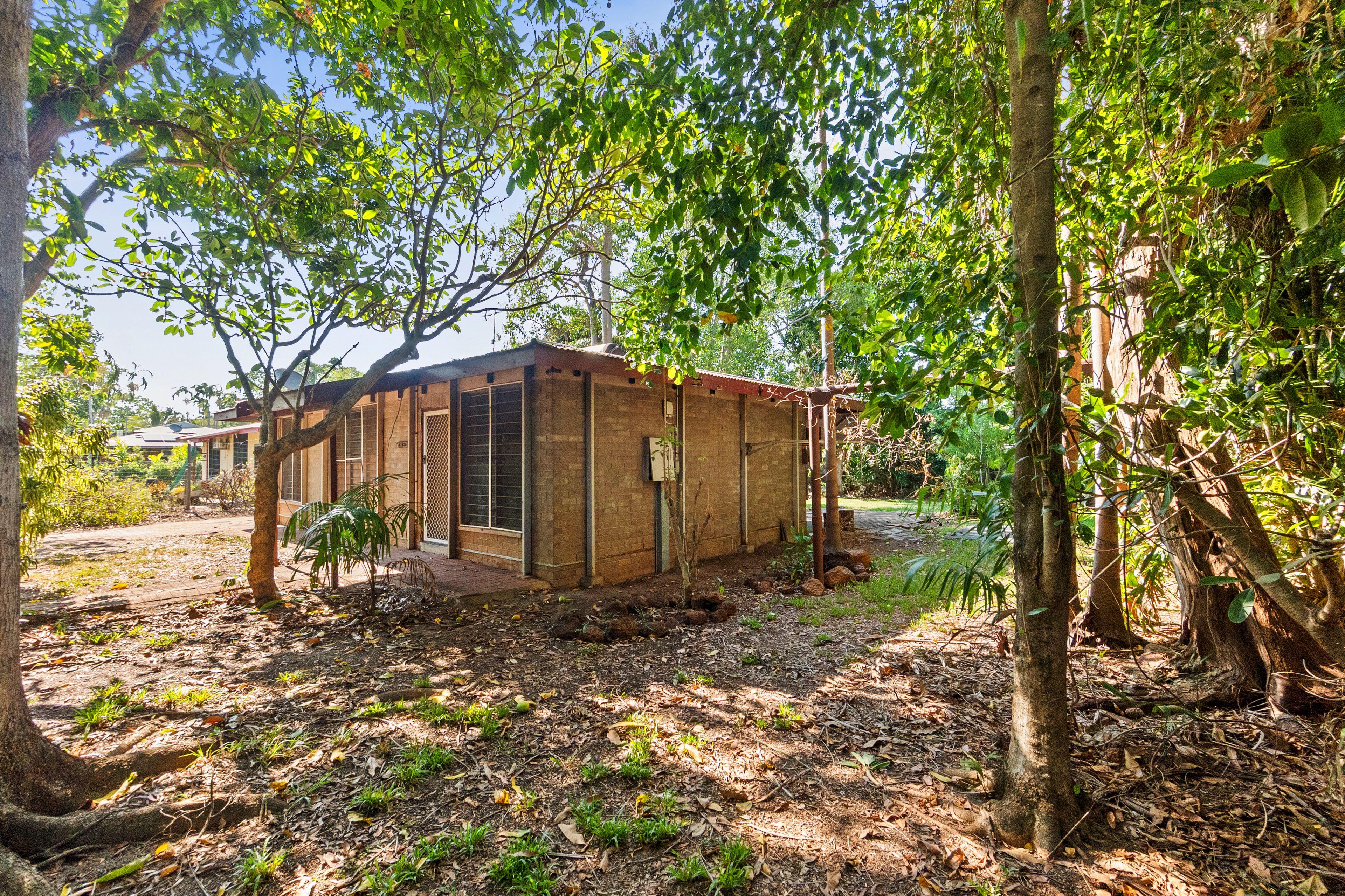 6 Dudley Street — photo 11 of 12
