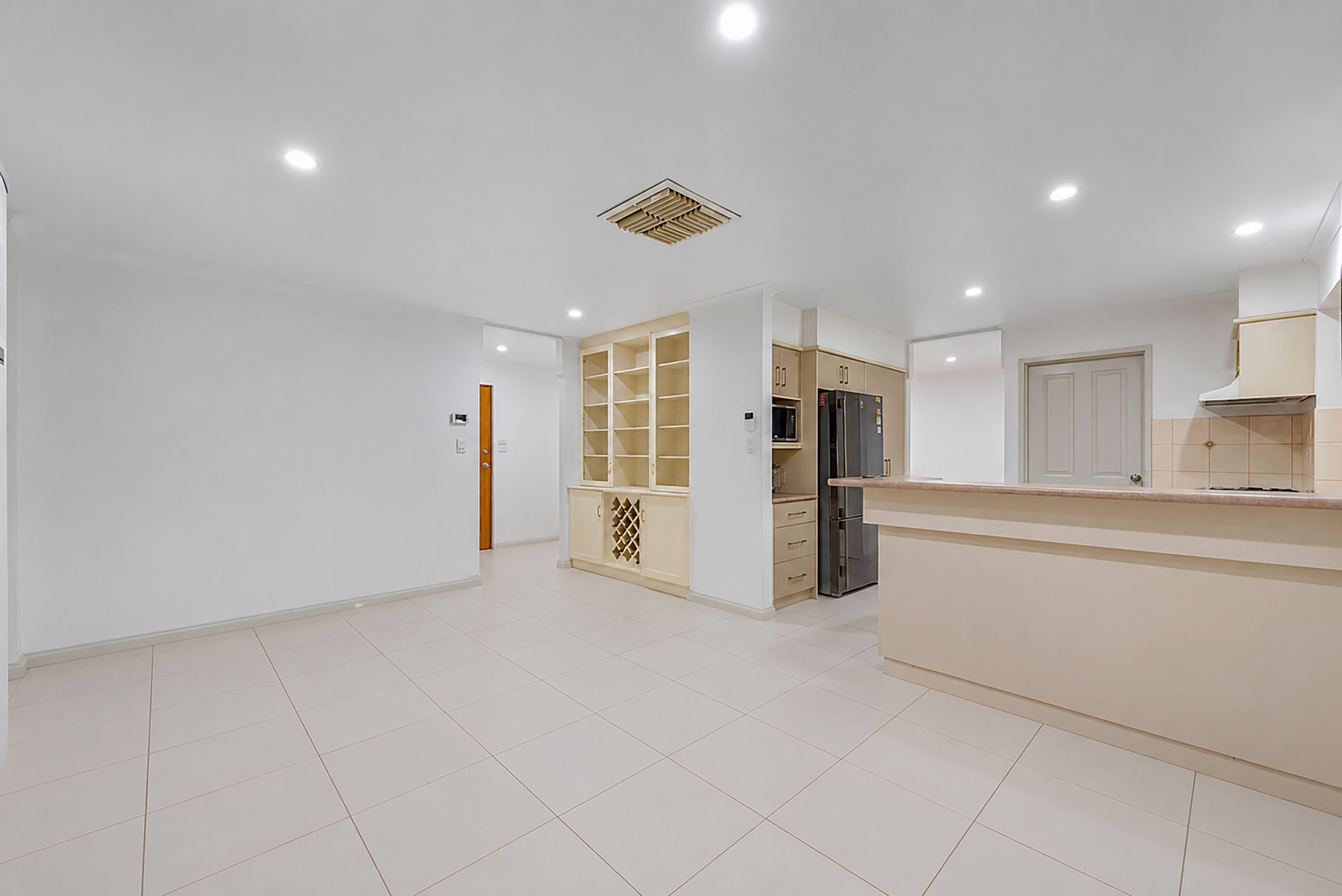 18 Taarnby Drive — photo 5 of 11