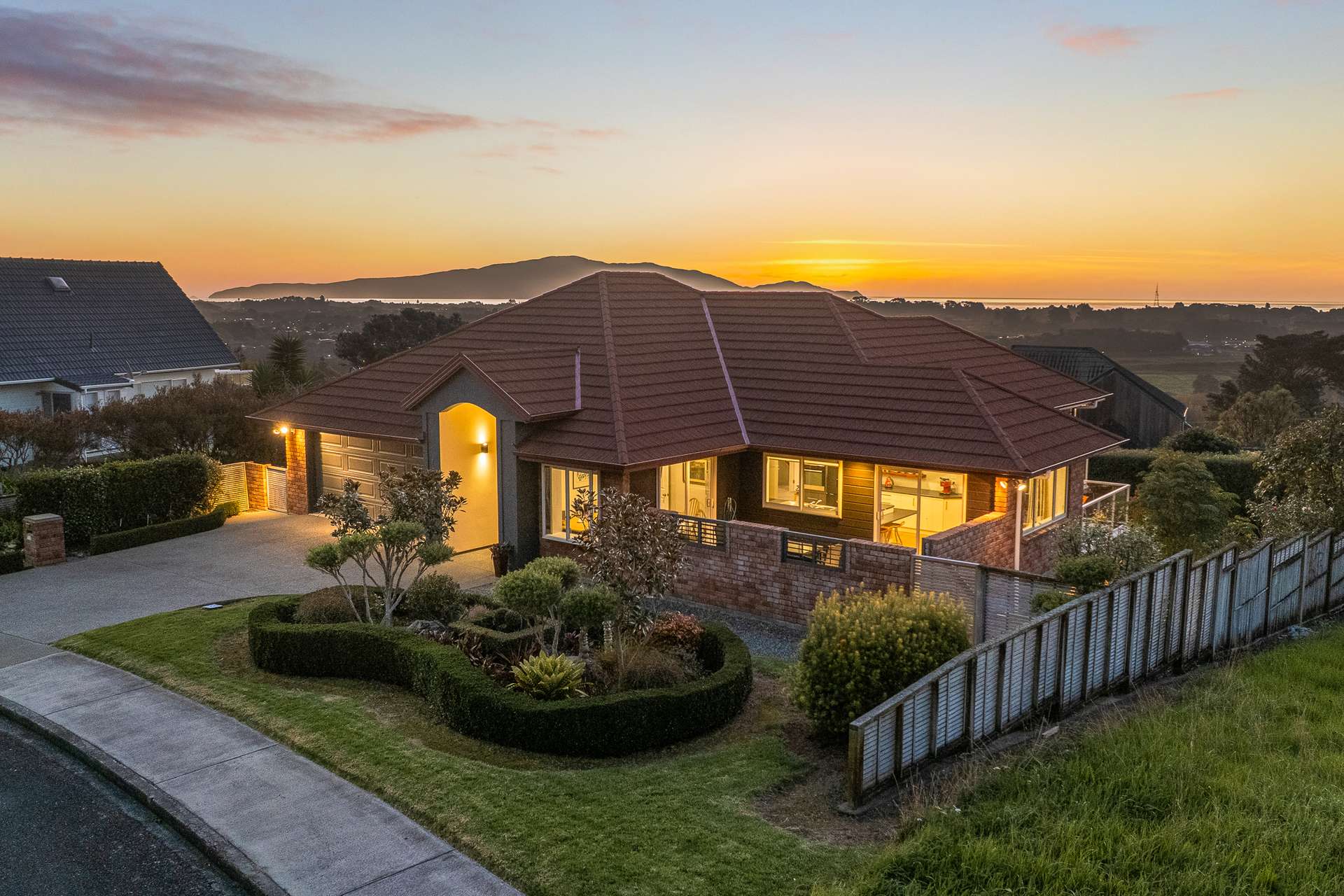 152 Winara Avenue photo 0