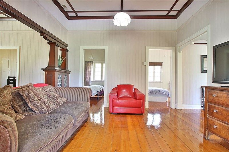 2 Bowen Street, Woodend, QLD 4305