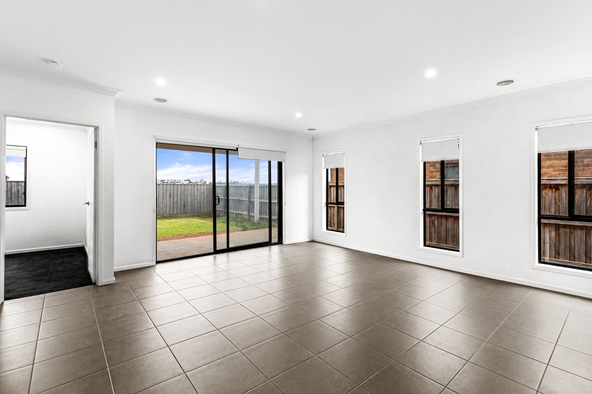 23 Dajarra Avenue — photo 4 of 12