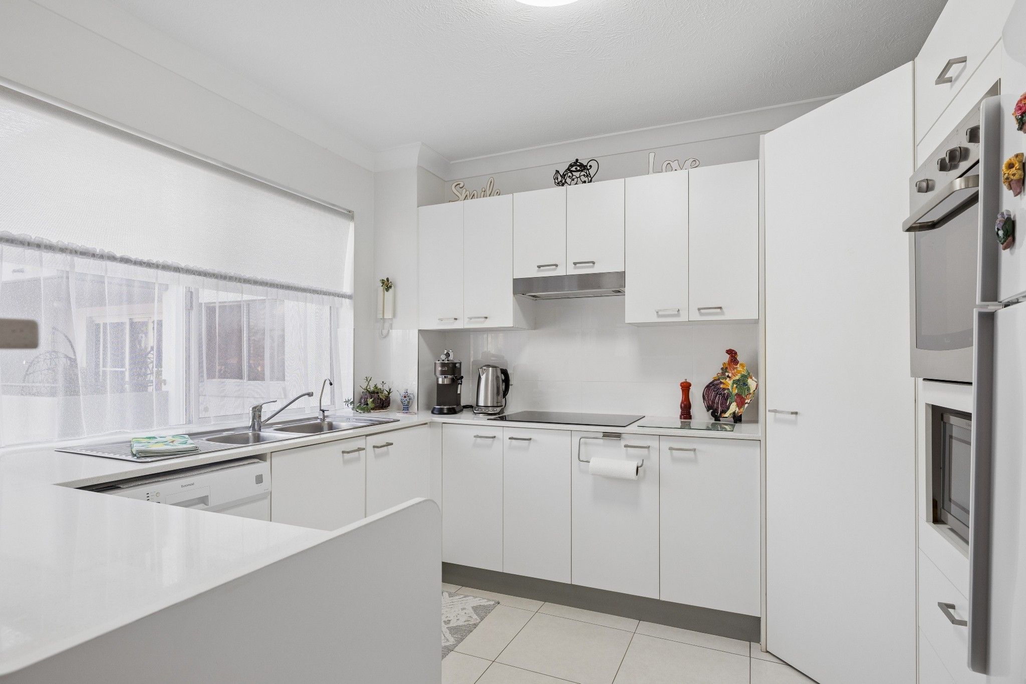 10/65 Bayview Street, Runaway Bay, QLD 4216