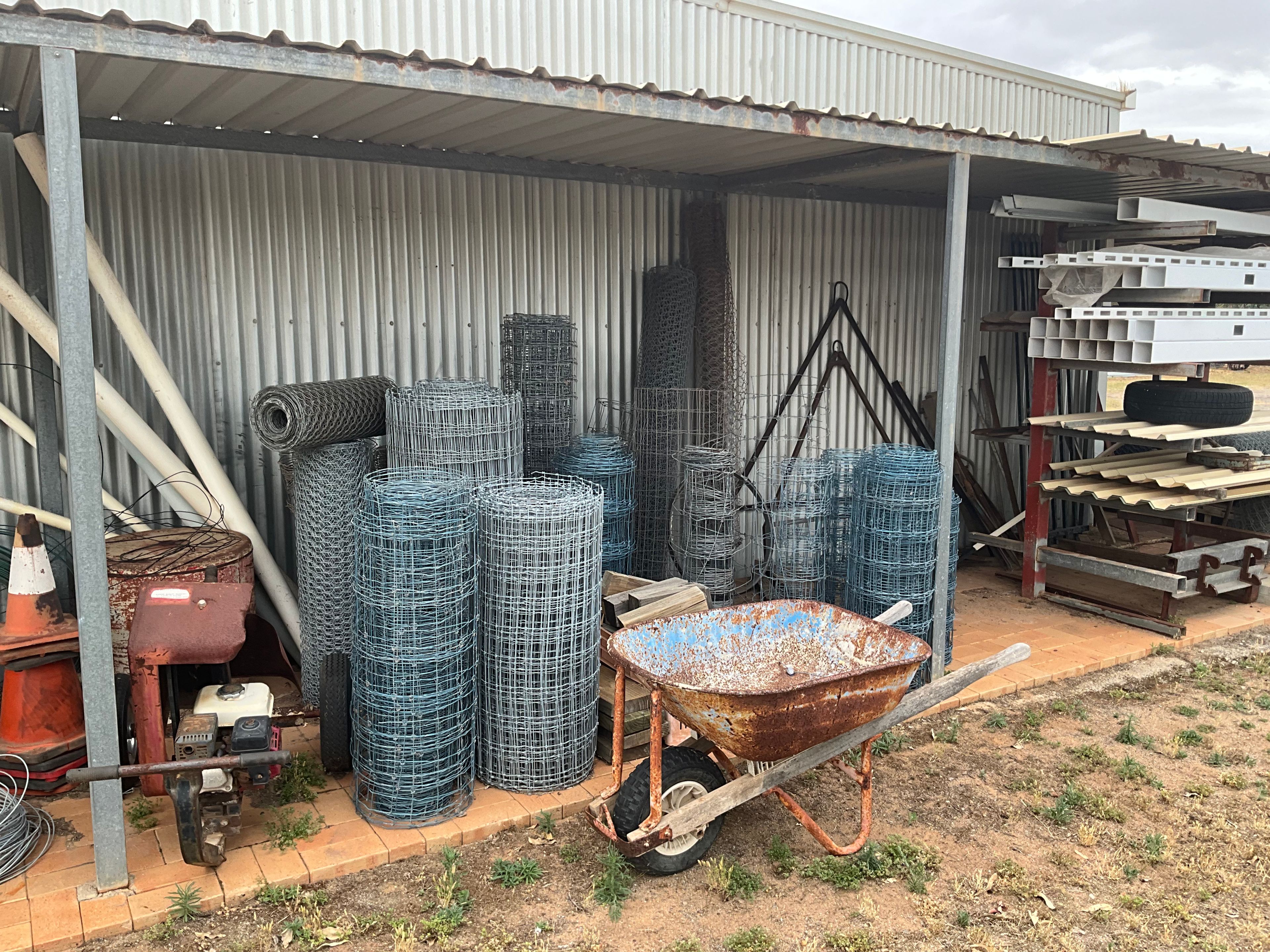 **ARCHIE & CATE DAVIES FENCING**, Woorree, WA 6530