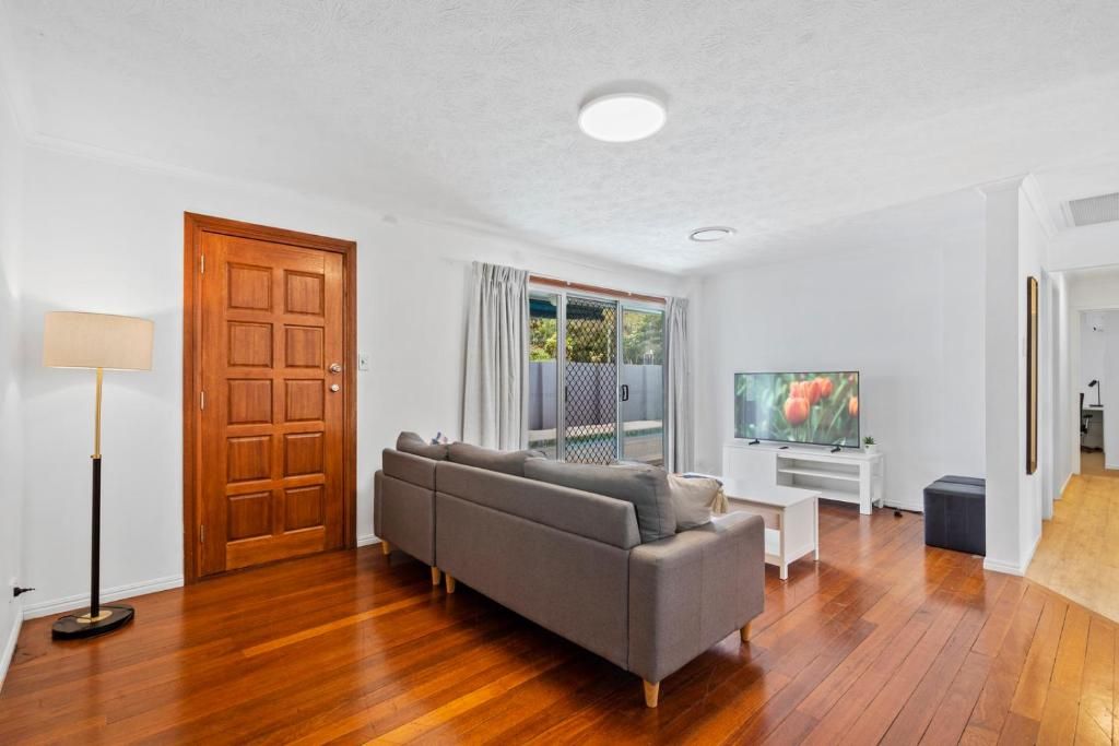 151 Racecourse Drive, Bundall, QLD 4217