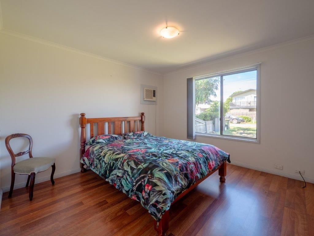 28 Hill Street — photo 14 of 17