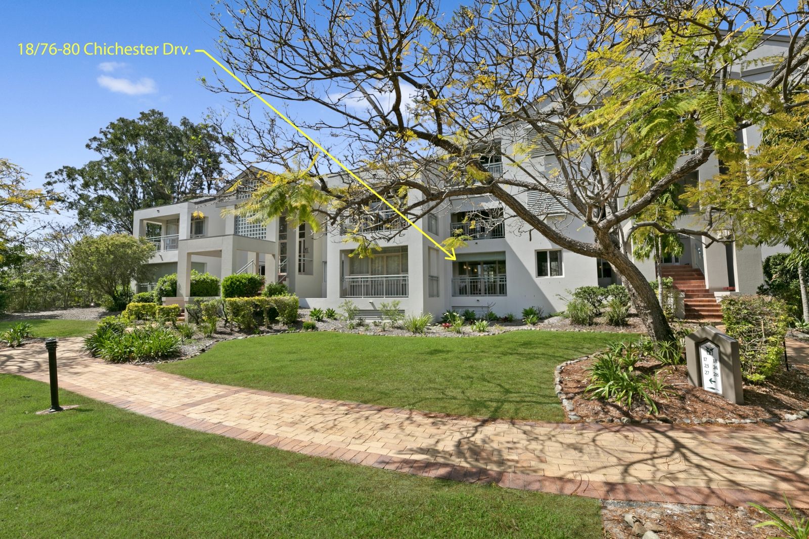 18/76-80 Chichester Drive, Arundel QLD 4214