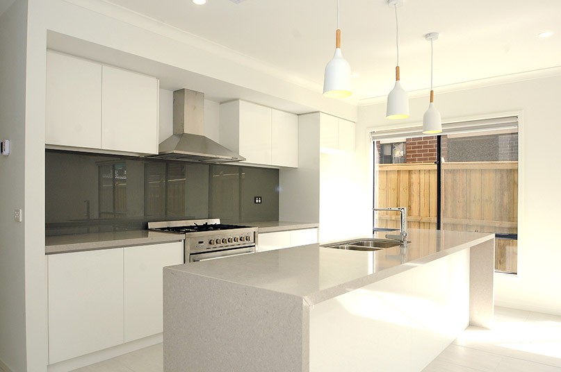 10 Kenyan Avenue, CLYDE, VIC 3978