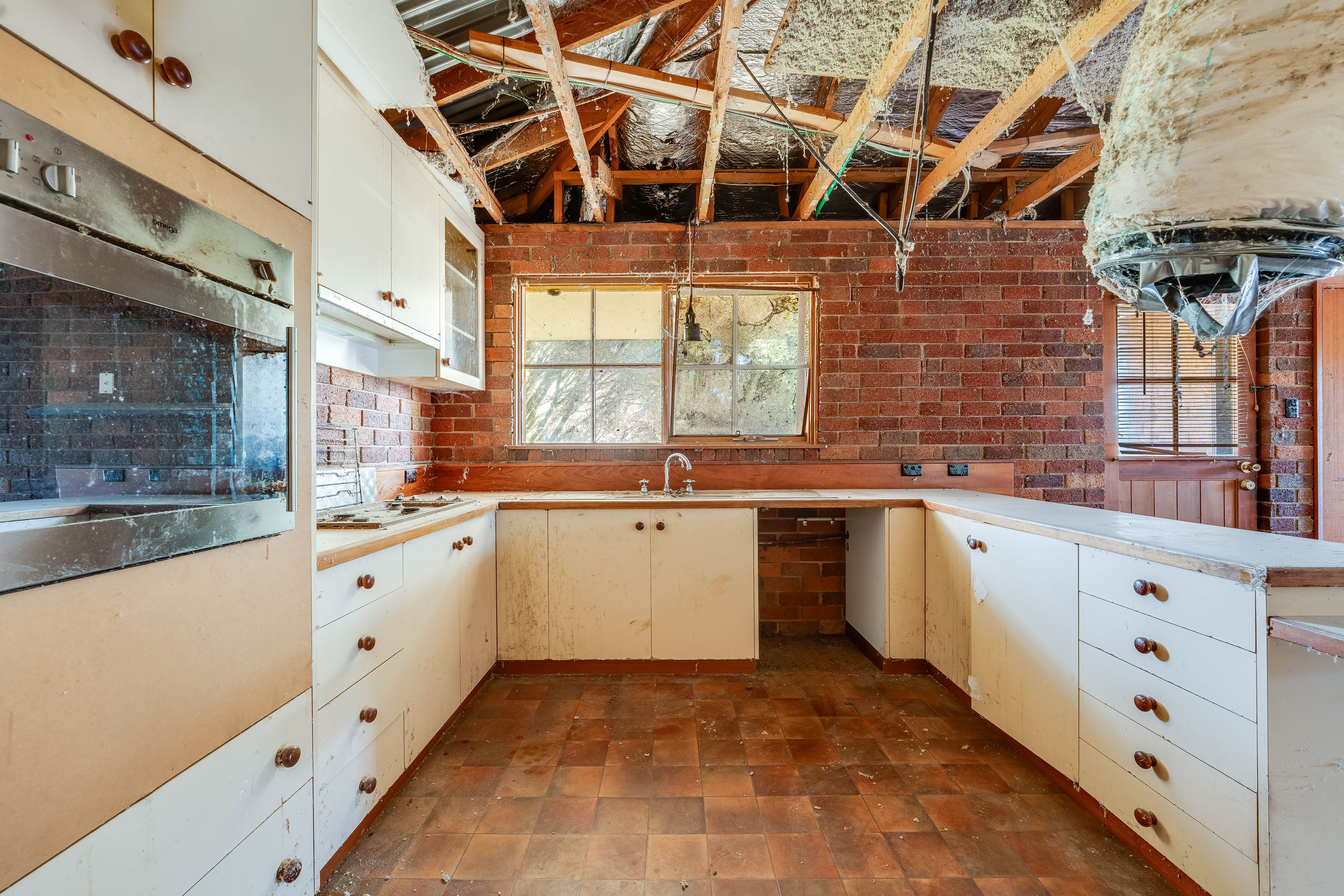 16 Victoria Street — photo 10 of 26