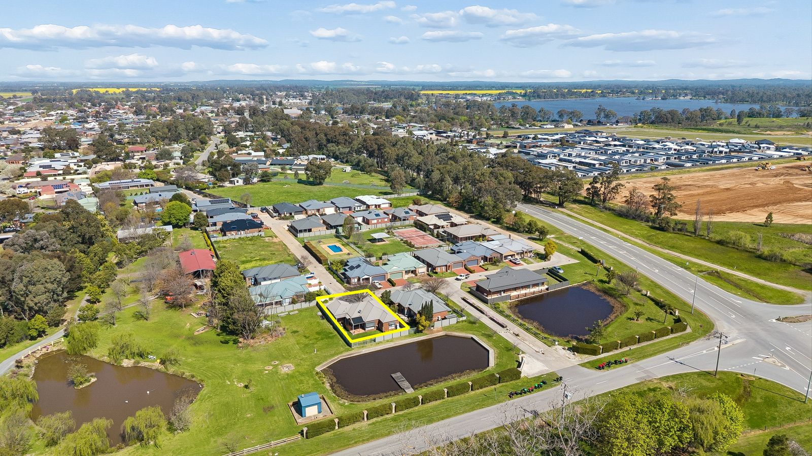 2/1 Racecourse Road — photo 17 of 22