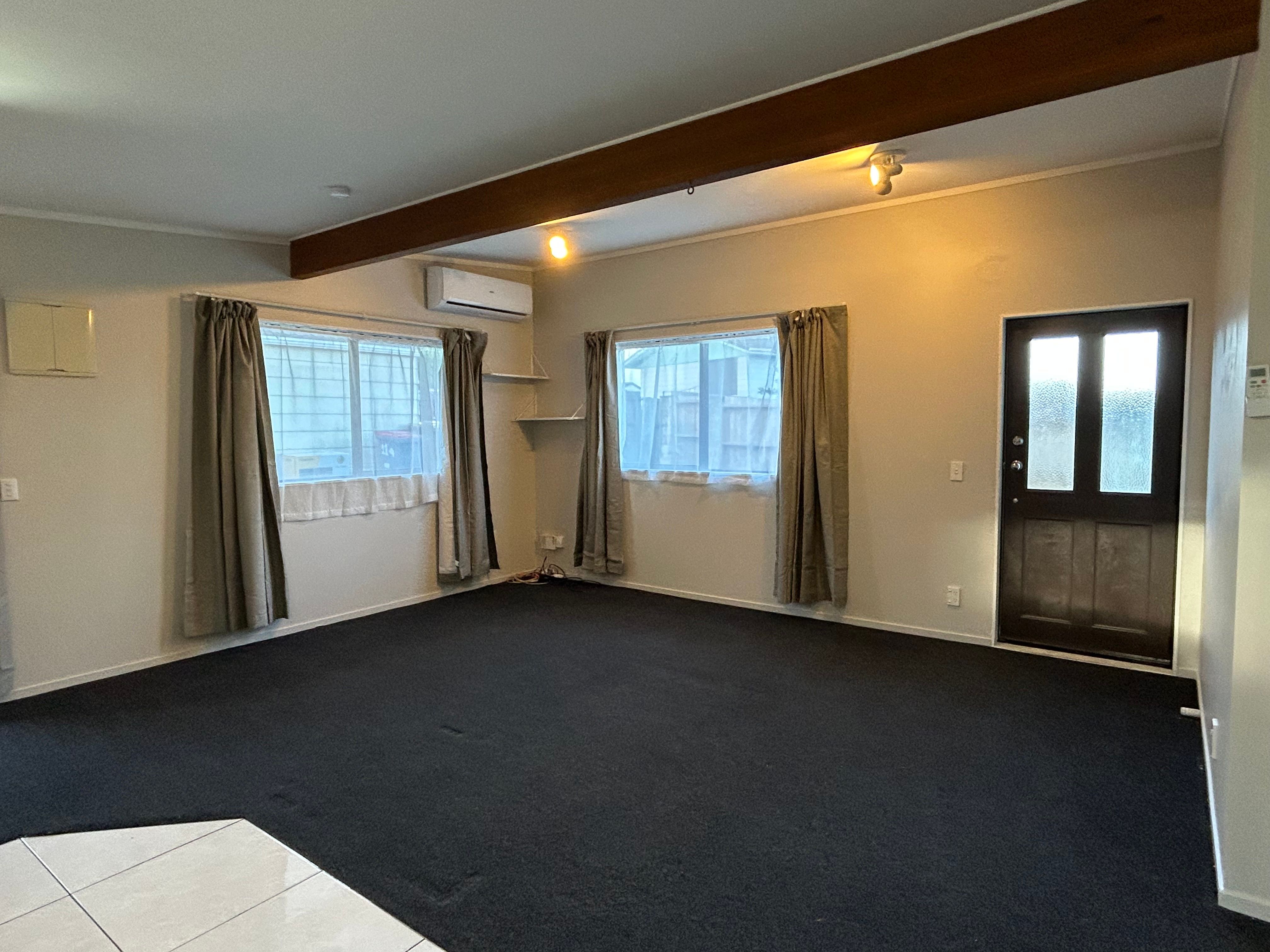 11A Moxham Grove, Massey, Waitakere City