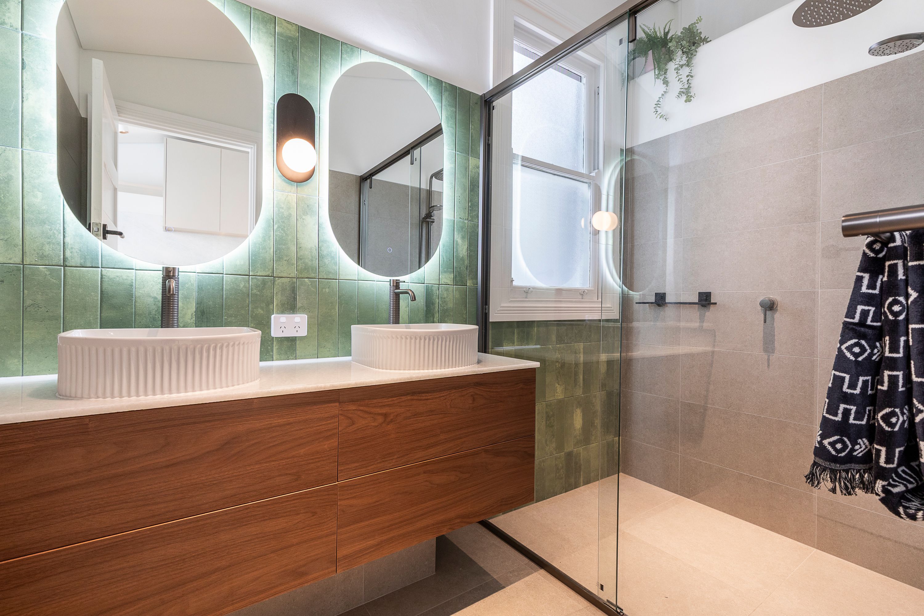 3 Chertsey Street — photo 7 of 25