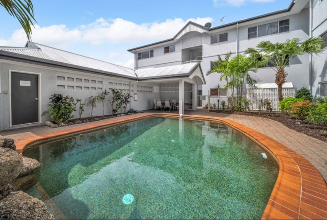 1/303 Lake Street, Cairns North, QLD 4870