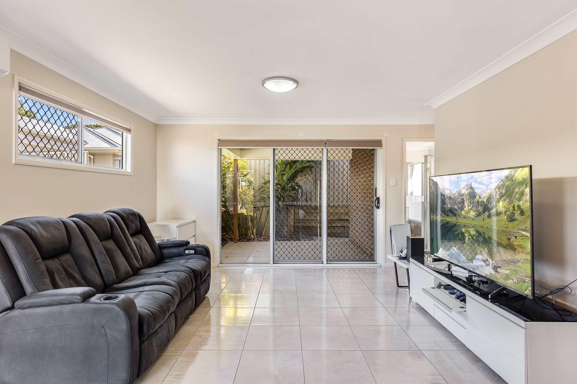 3/85 North Street, Harlaxton, QLD 4350