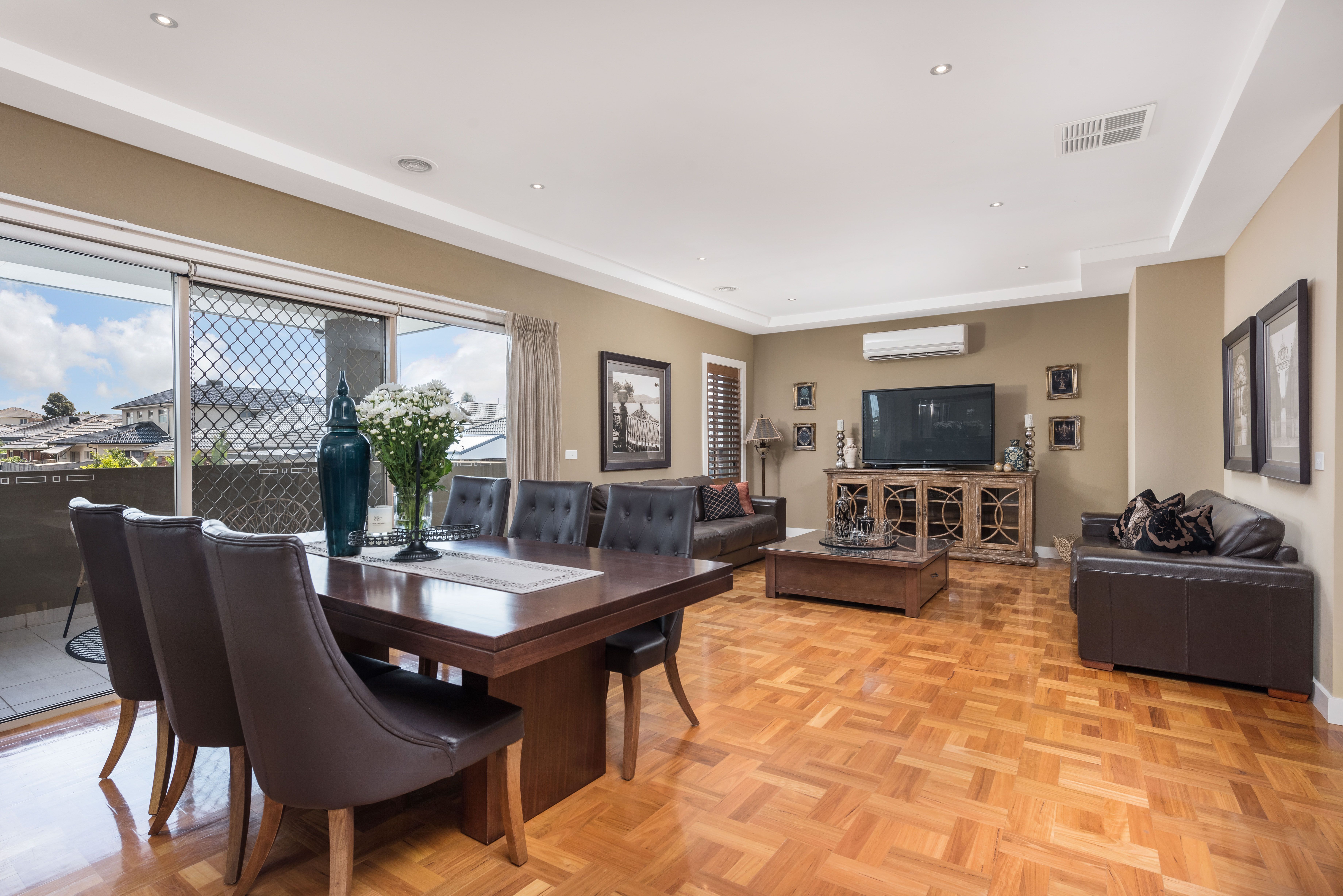 99 Bushmans Way, South Morang, VIC 3752