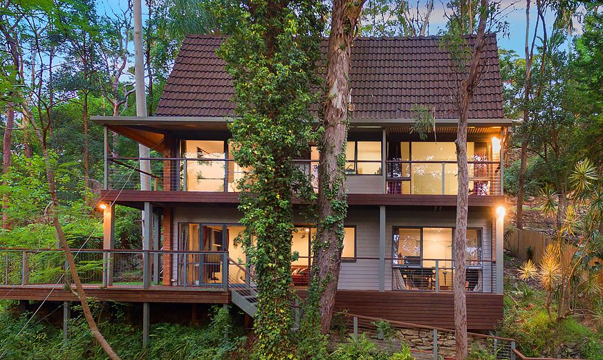 118 Campbell Drive, Wahroonga, NSW 2076