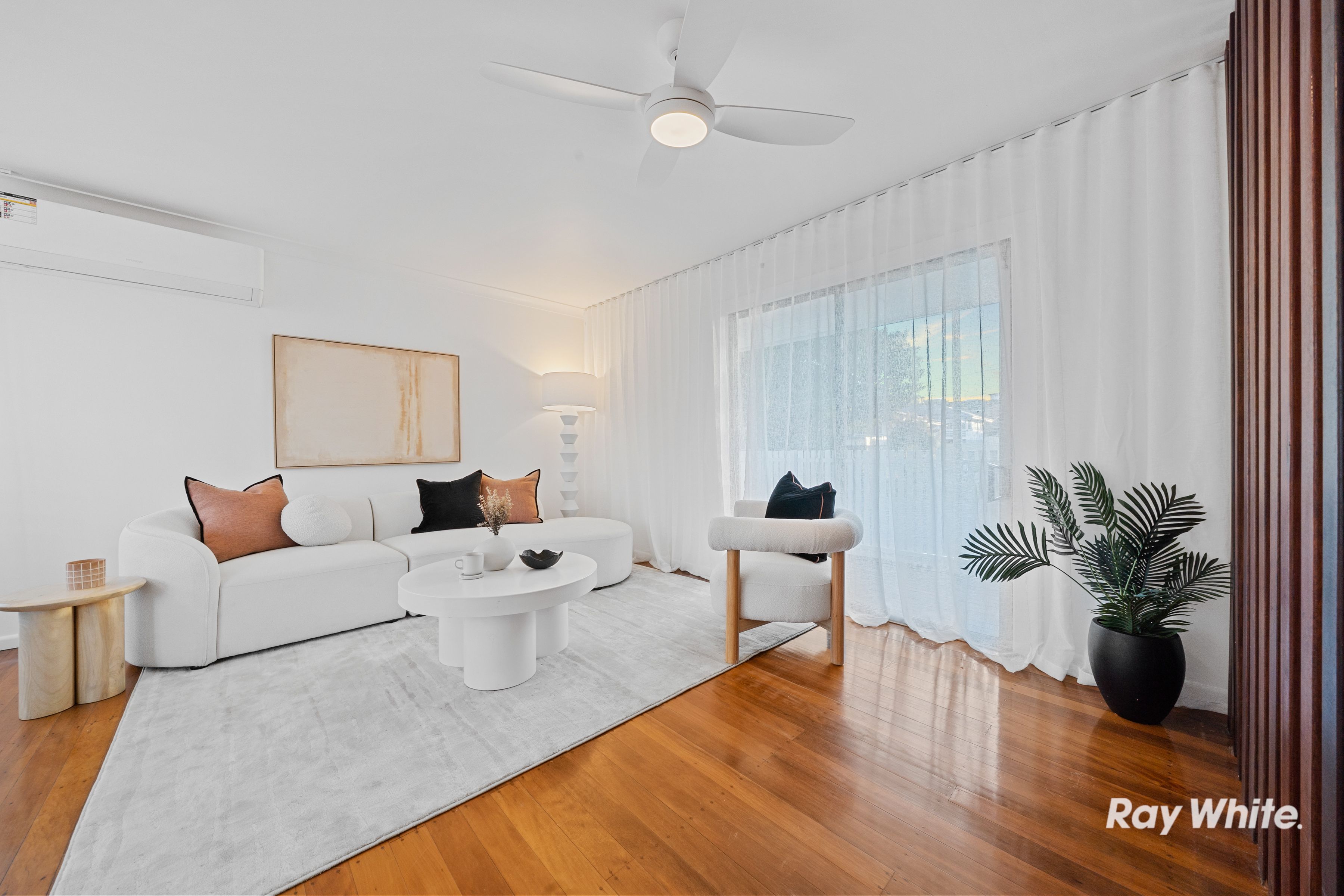 9 Nicholas Court — photo 3 of 20