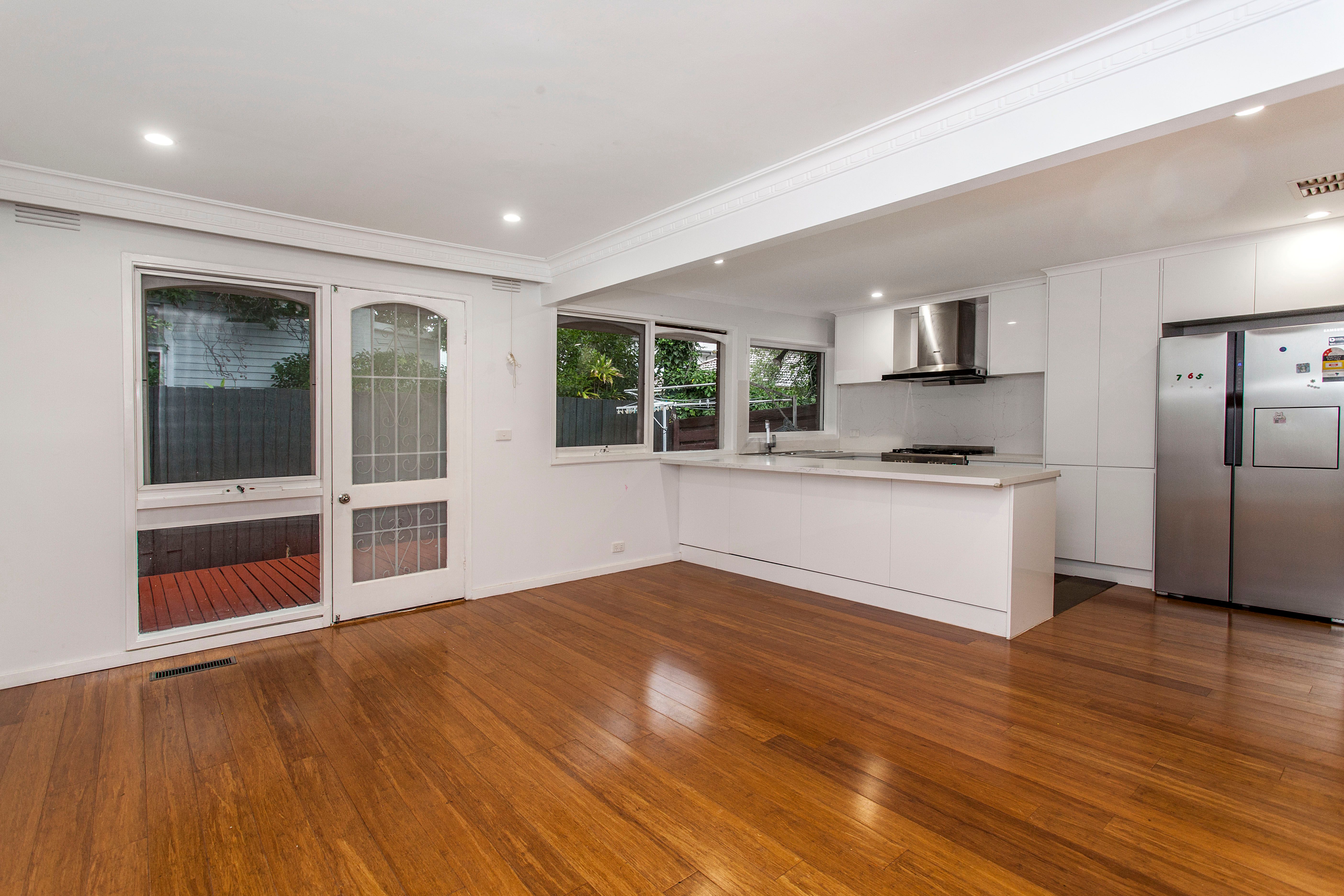 1/168 Kangaroo Road, Hughesdale, VIC 3166