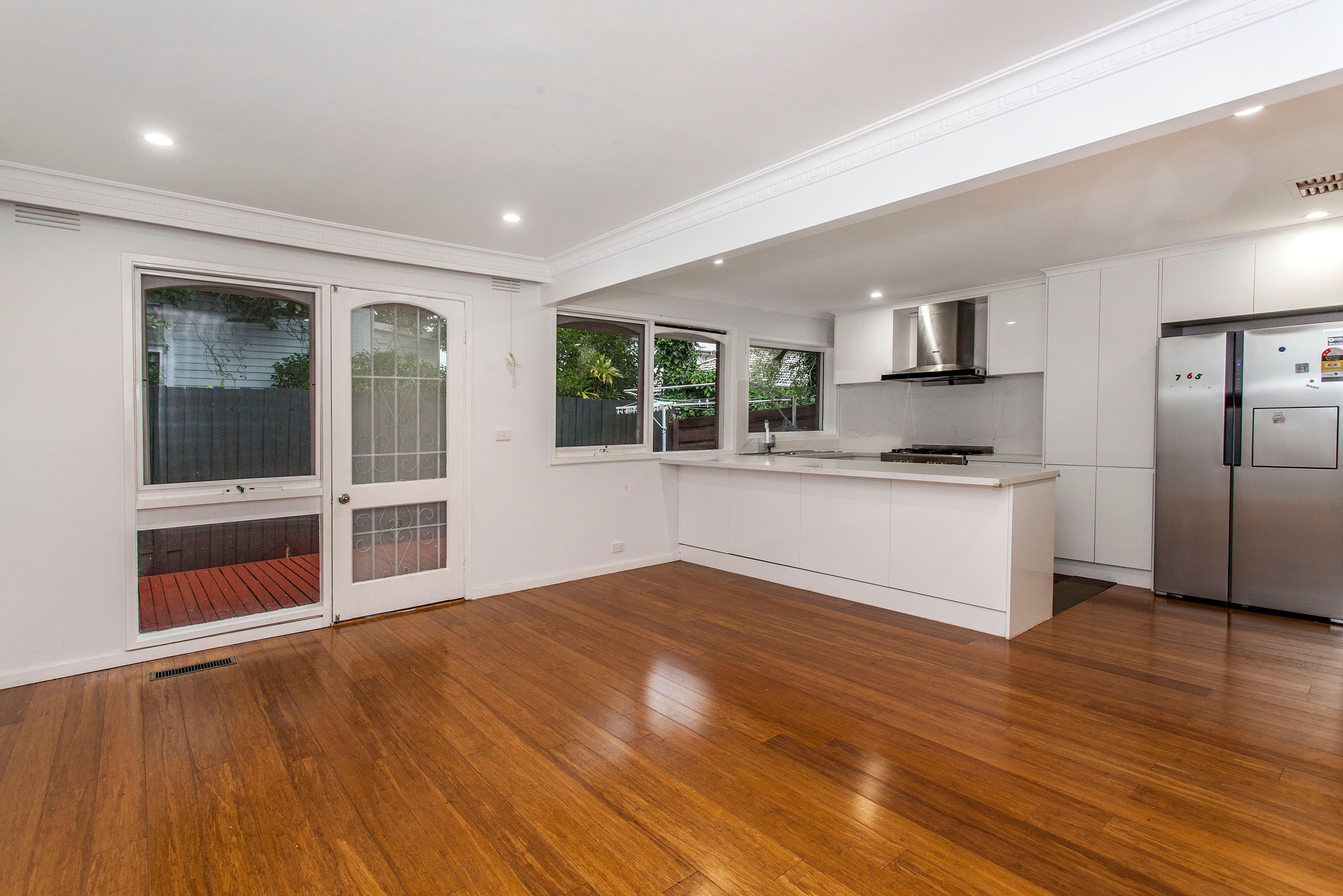 1/168 Kangaroo Road, Hughesdale, VIC 3166