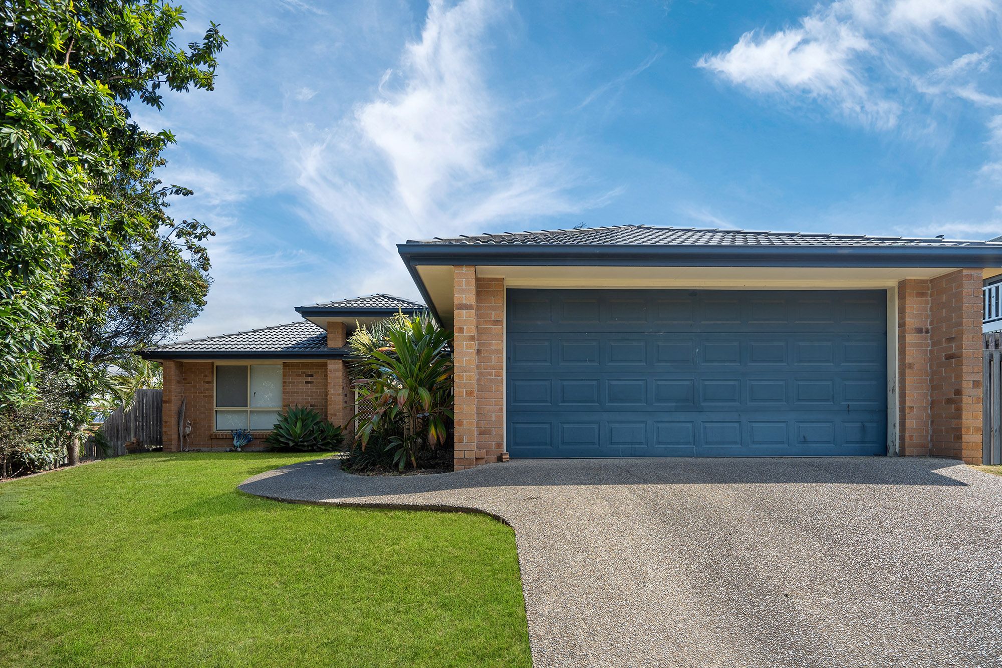 102 Santa Isobel Boulevard, Pacific Pines QLD 4211