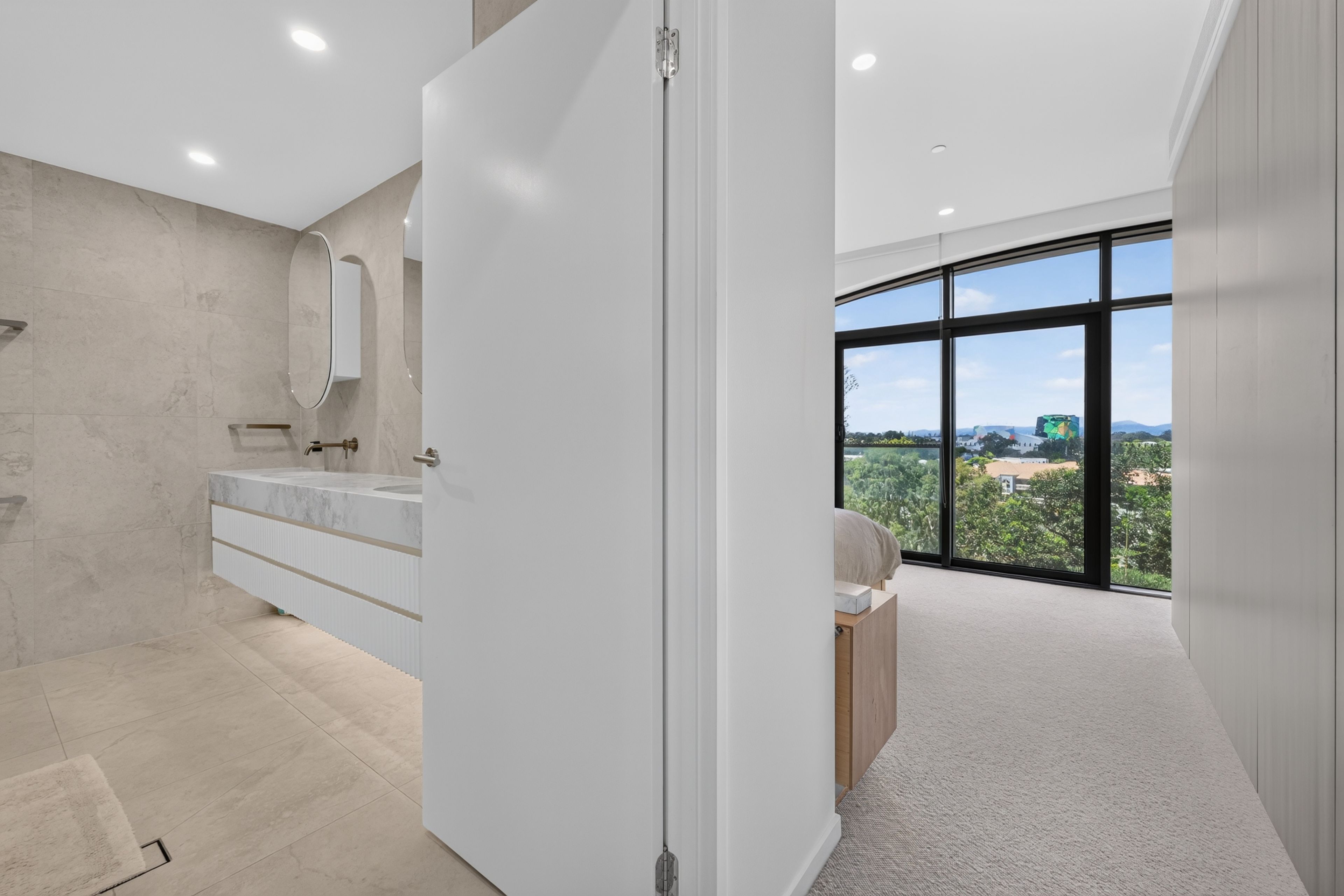 503/1 Aruma Street — photo 8 of 15