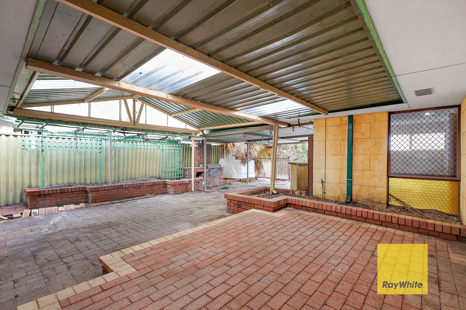 15 Shelburn Road — photo 8 of 18