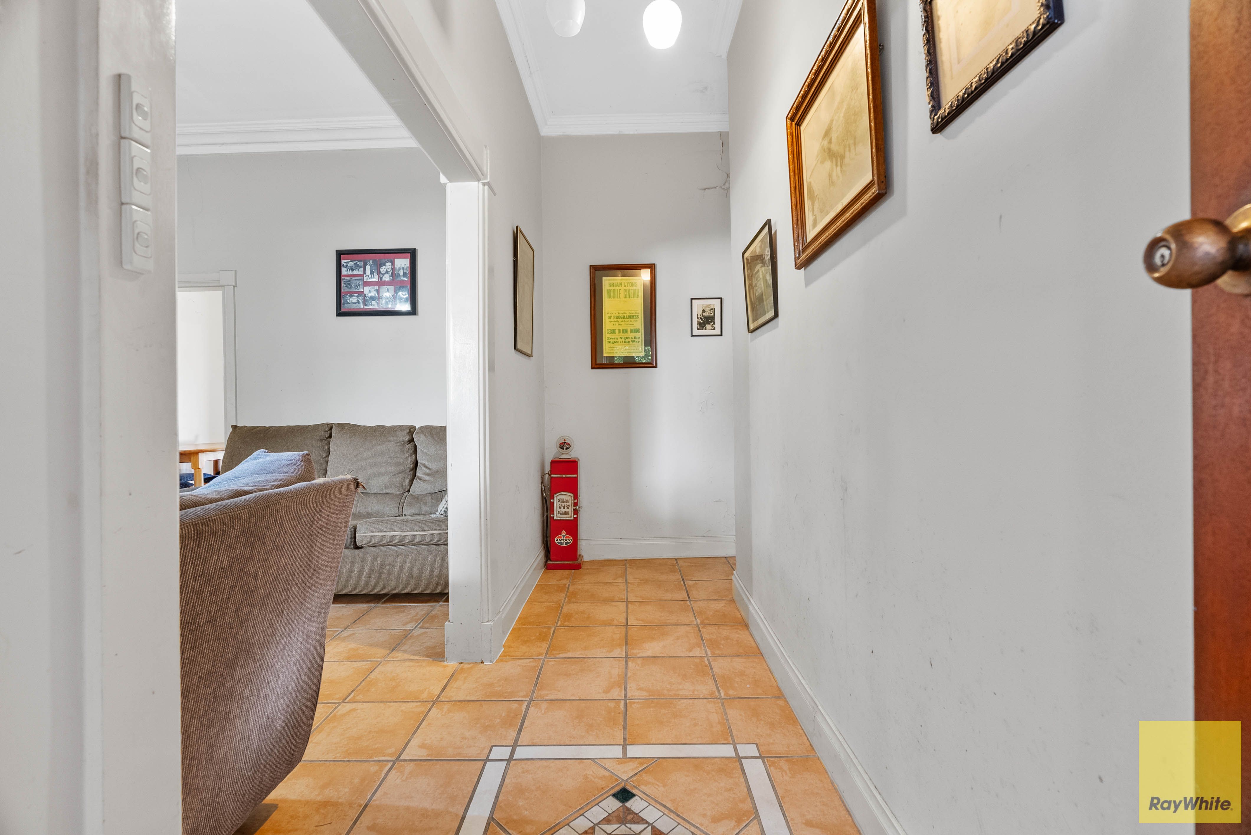 88A Verna Street — photo 8 of 30