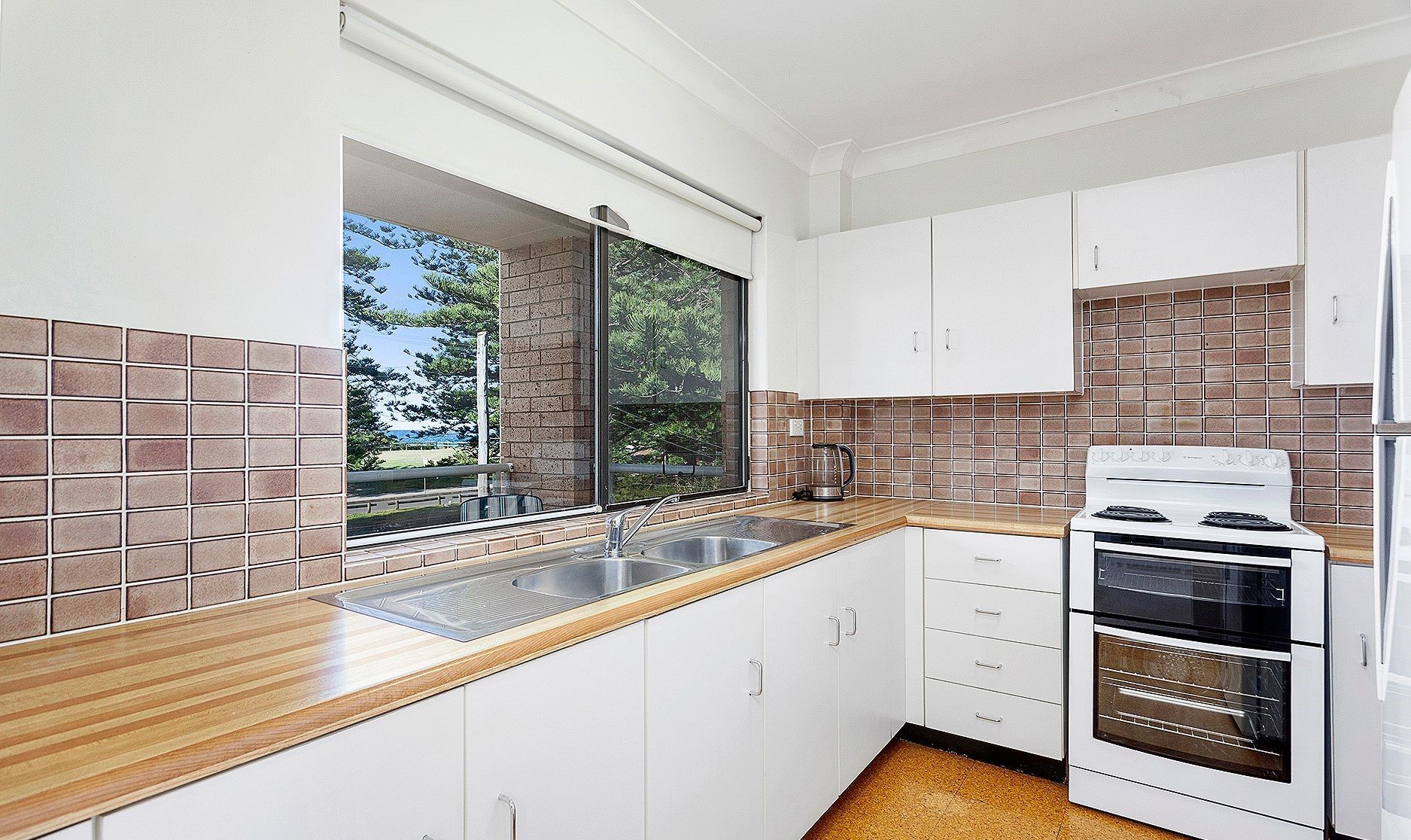 1 & 2/45 The Esplanade, Thirroul, NSW 2515