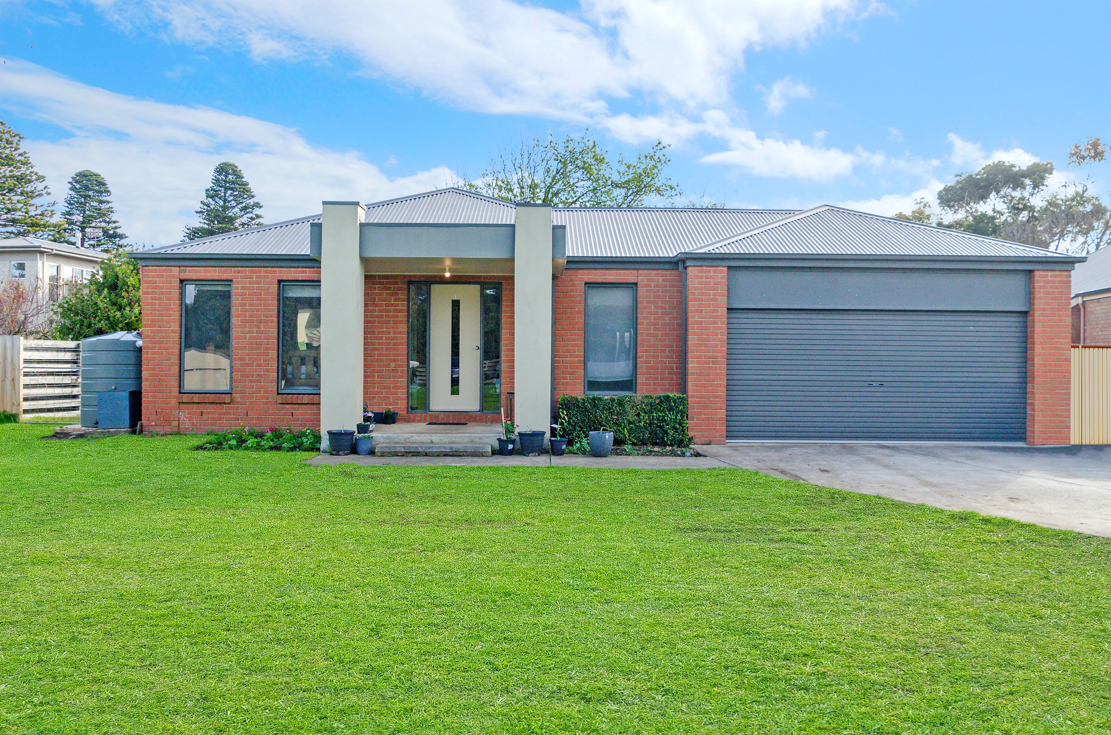 13 Mariner Court, Port Fairy, VIC 3284