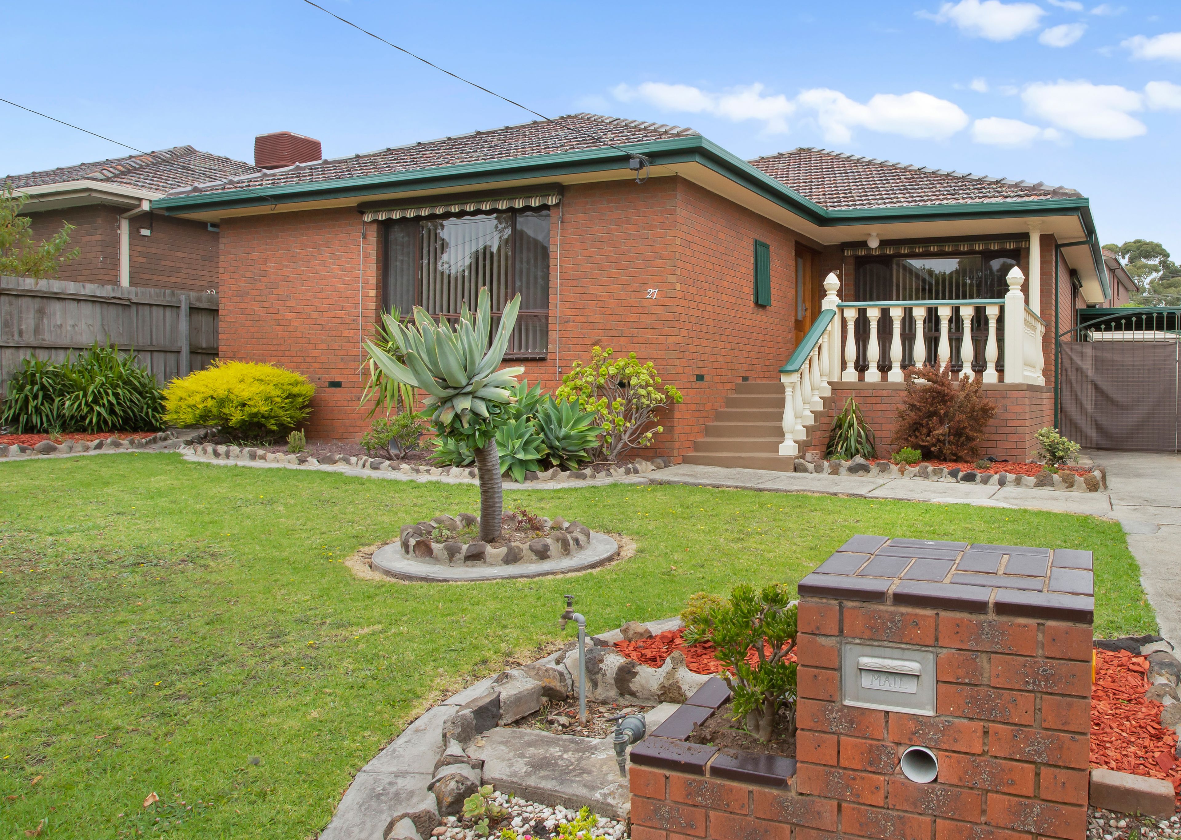 27 Hermitage Crescent, Bundoora VIC 3083