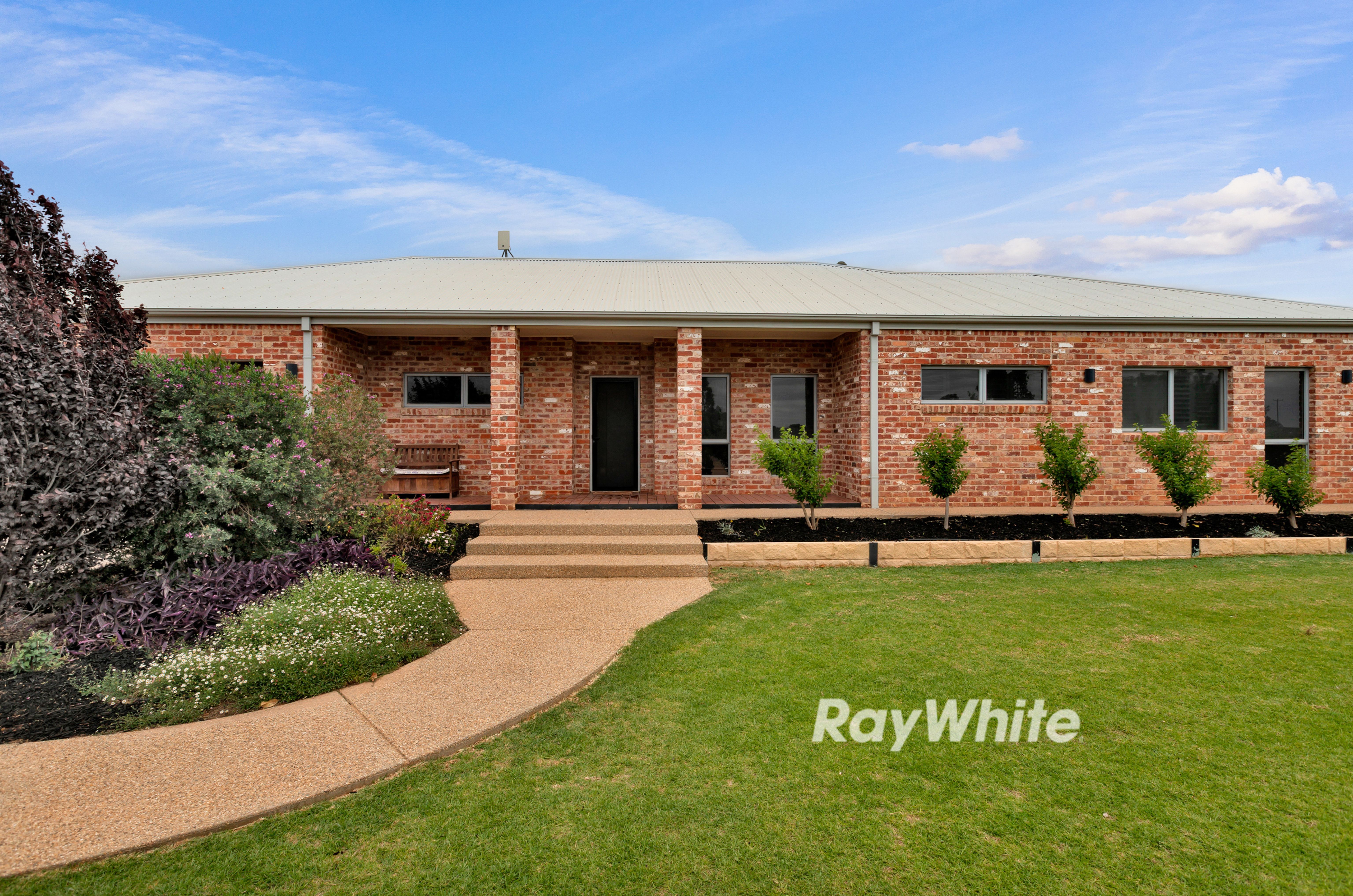40 Barnett Road, Red Cliffs VIC 3496