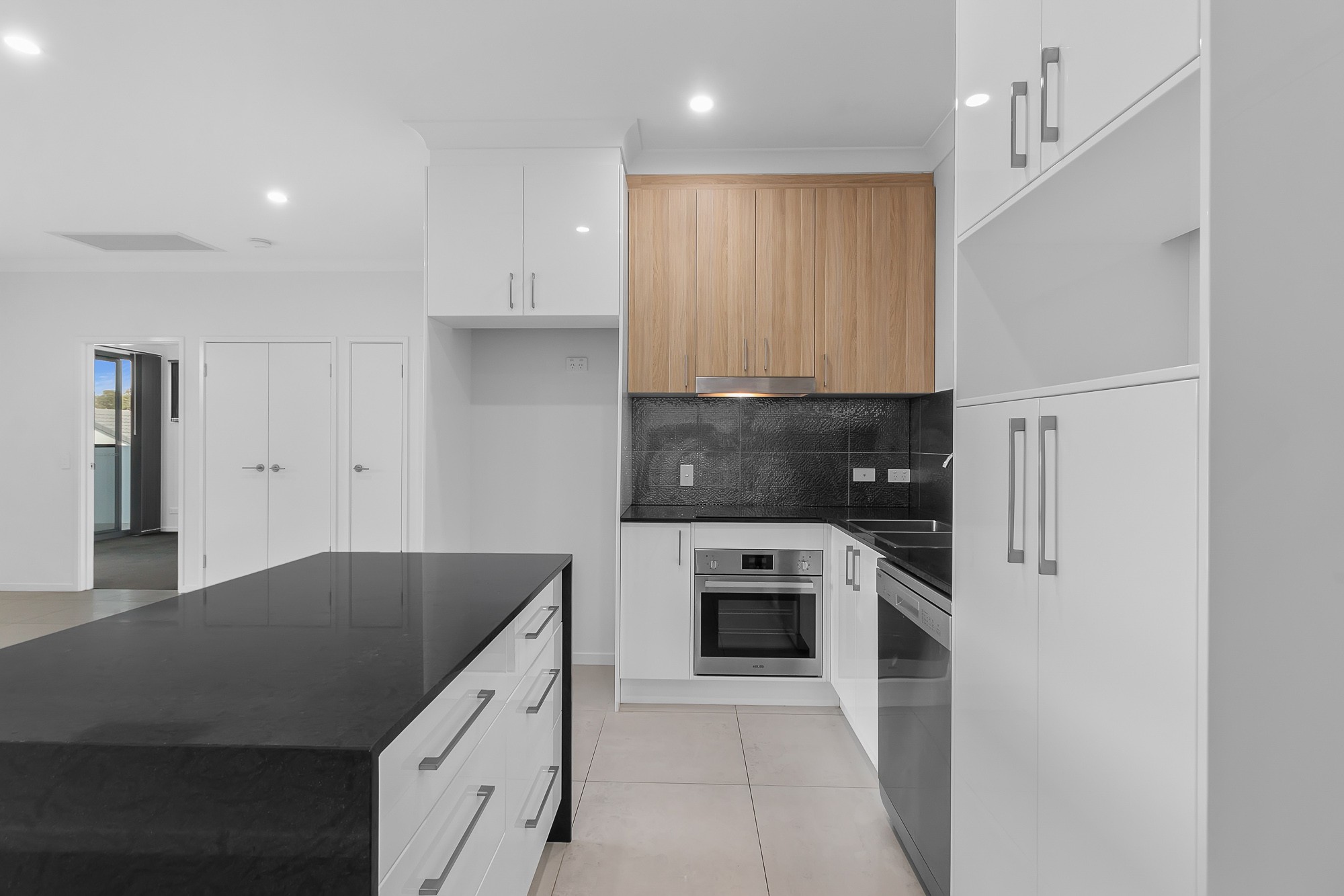 6/11 Dickenson Street, Carina, QLD 4152