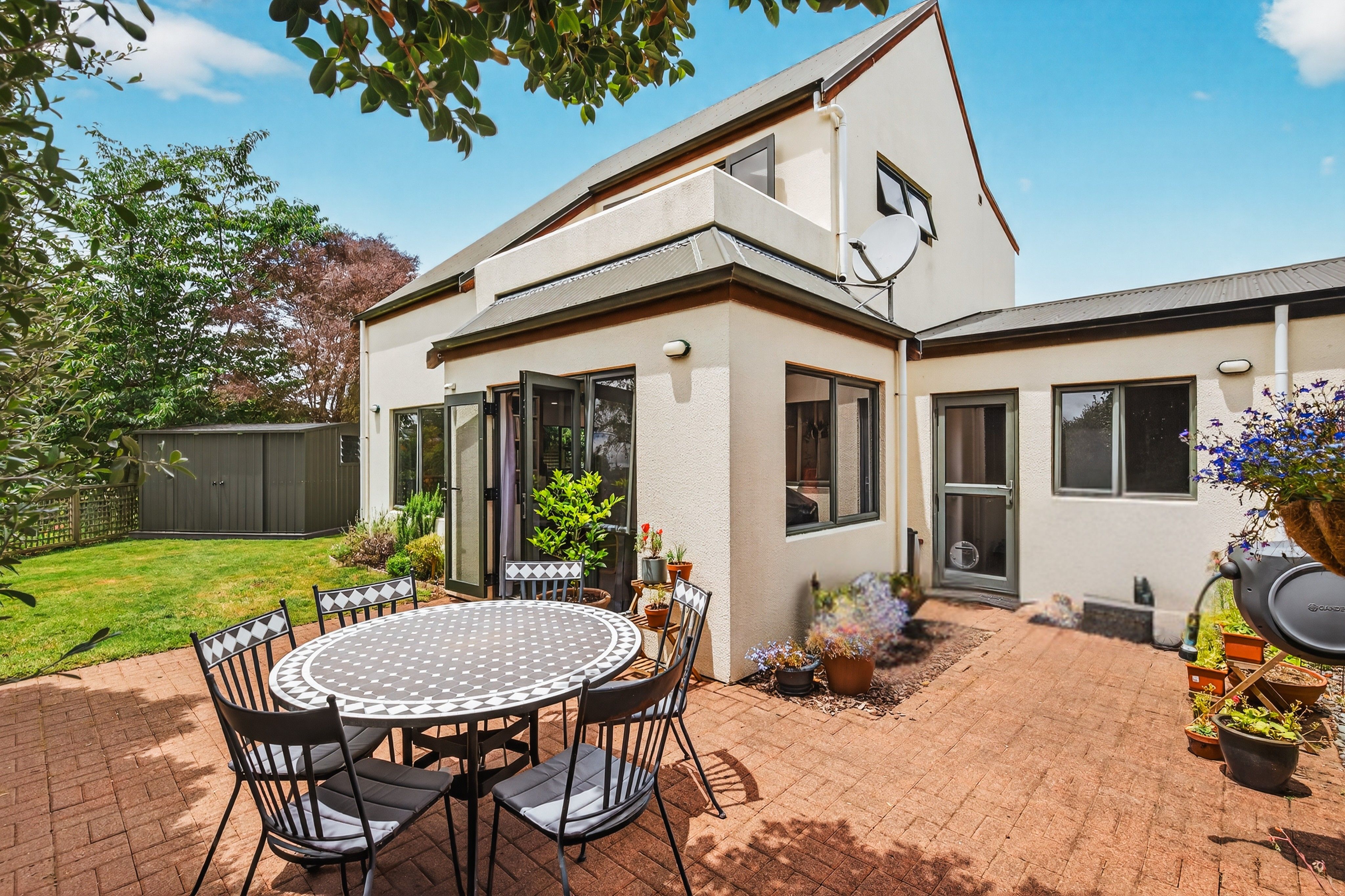 2 Antrim Place, Rangatira Park, Taupo District