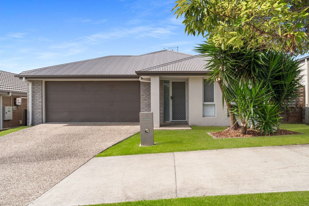 98 Fernbrooke Boulevard, Redbank Plains, QLD 4301