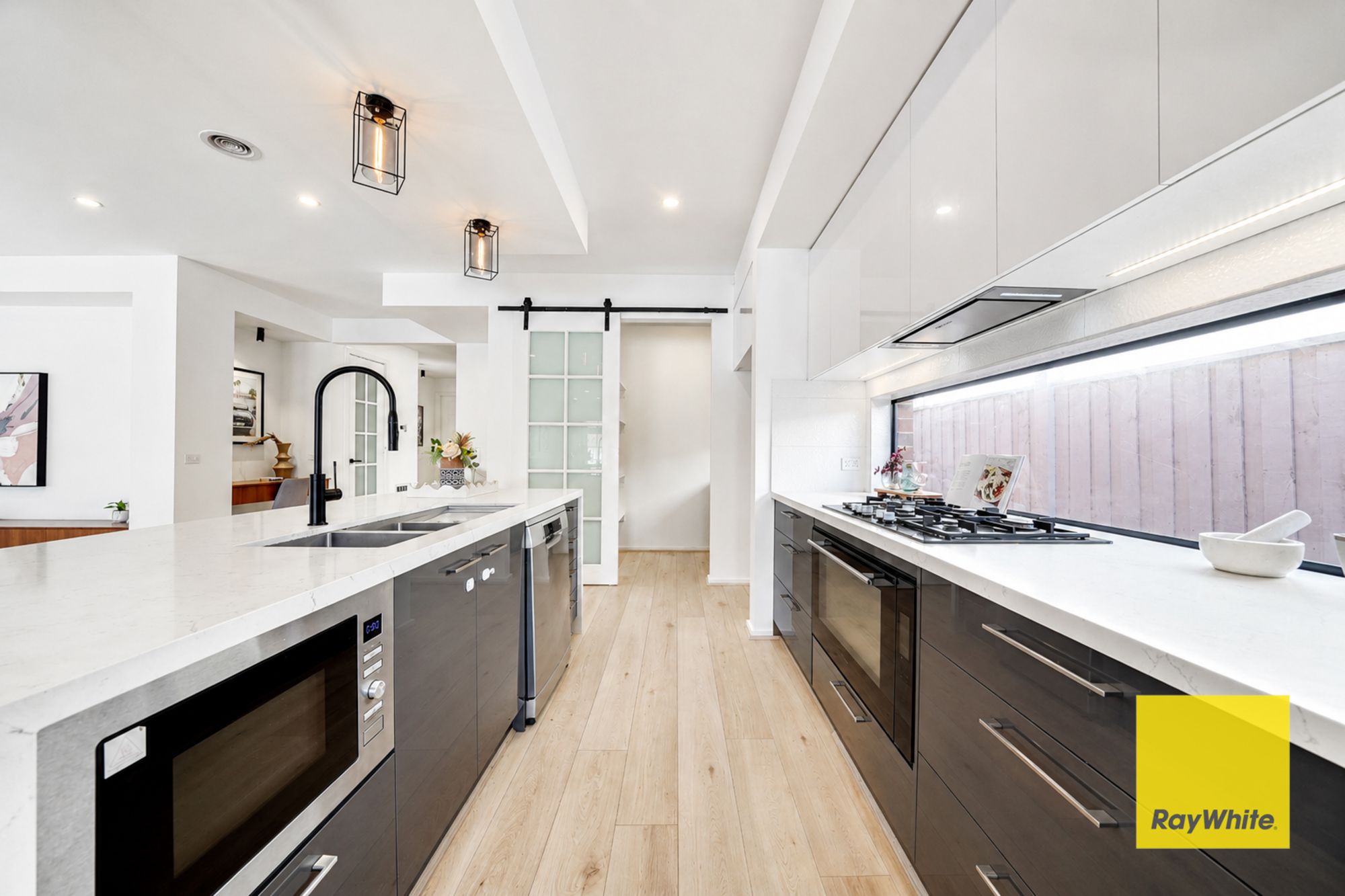 10 Leonard Avenue — photo 8 of 28