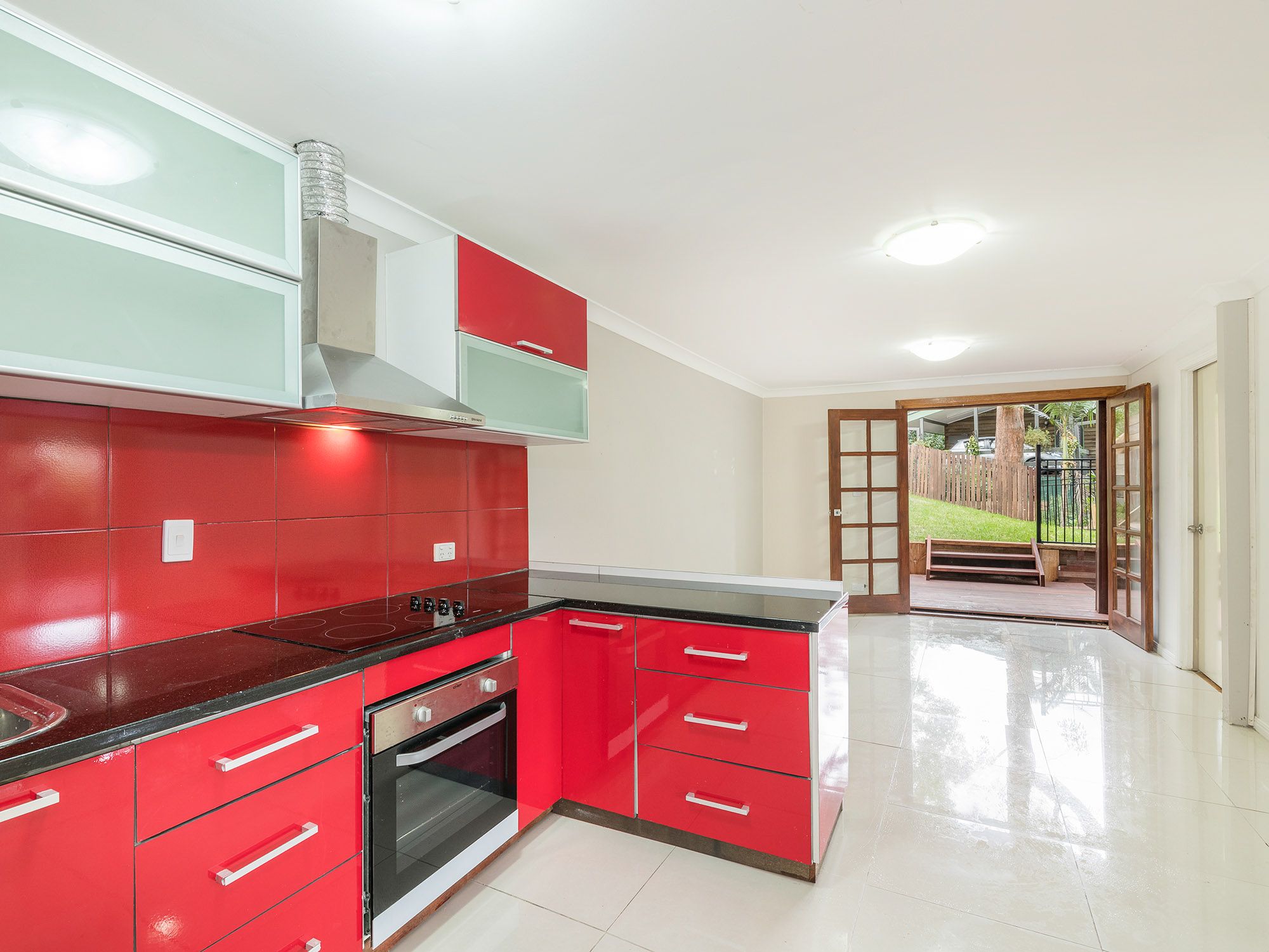 15 Cluden Street, Holland Park West, QLD 4121