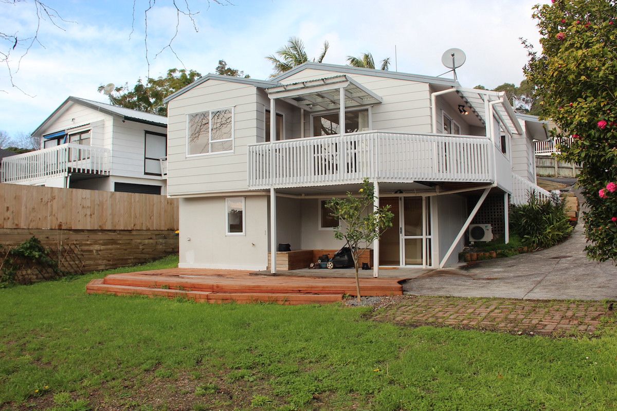 2/21 Alexander Avenue, Torbay, North Shore City
