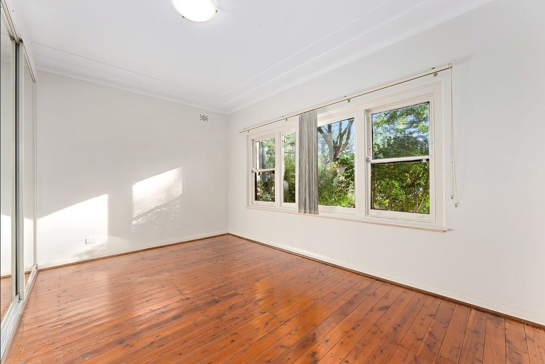 41 Beaconsfield Road — photo 9 of 12
