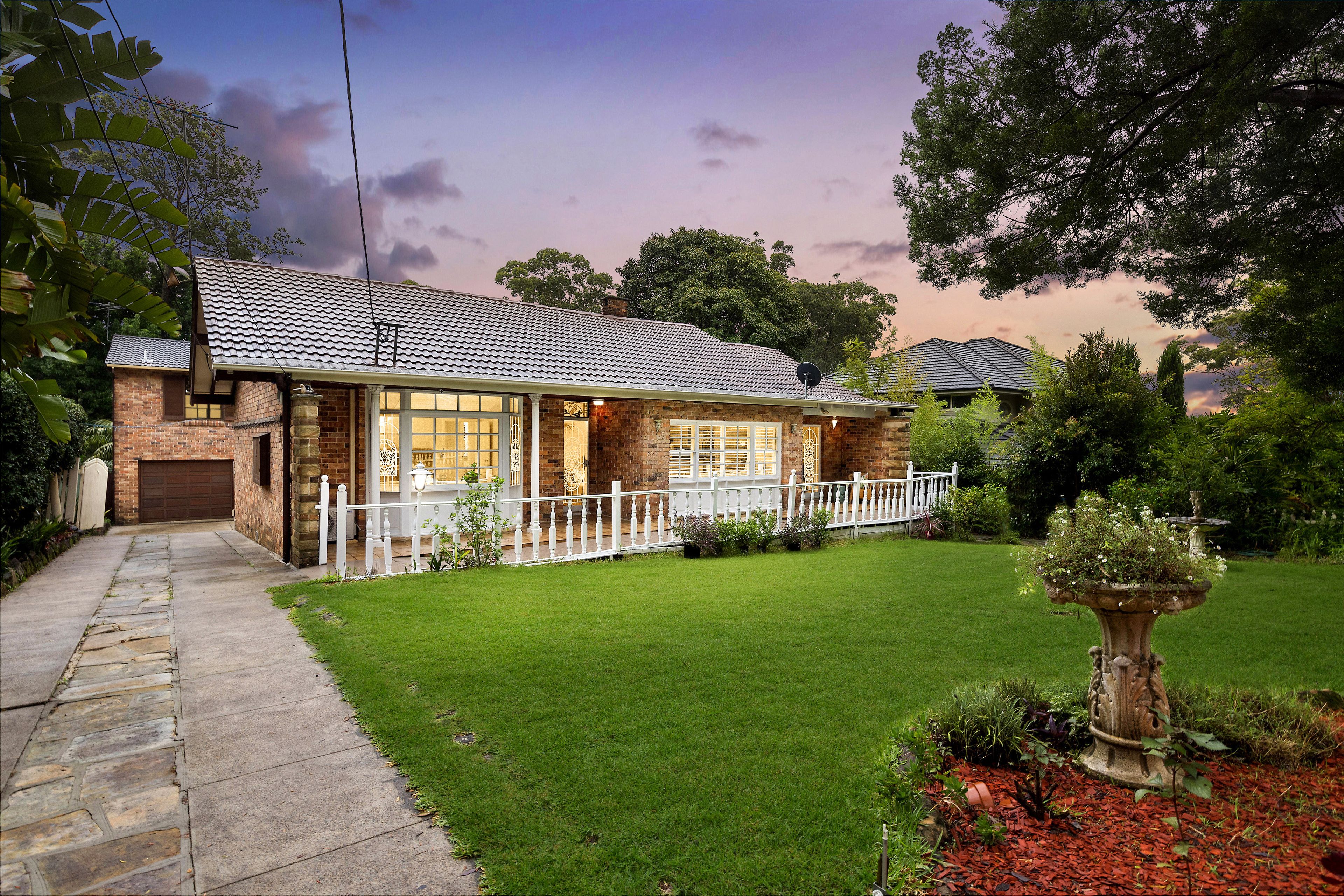 28 Warrimoo Avenue, St Ives NSW 2075
