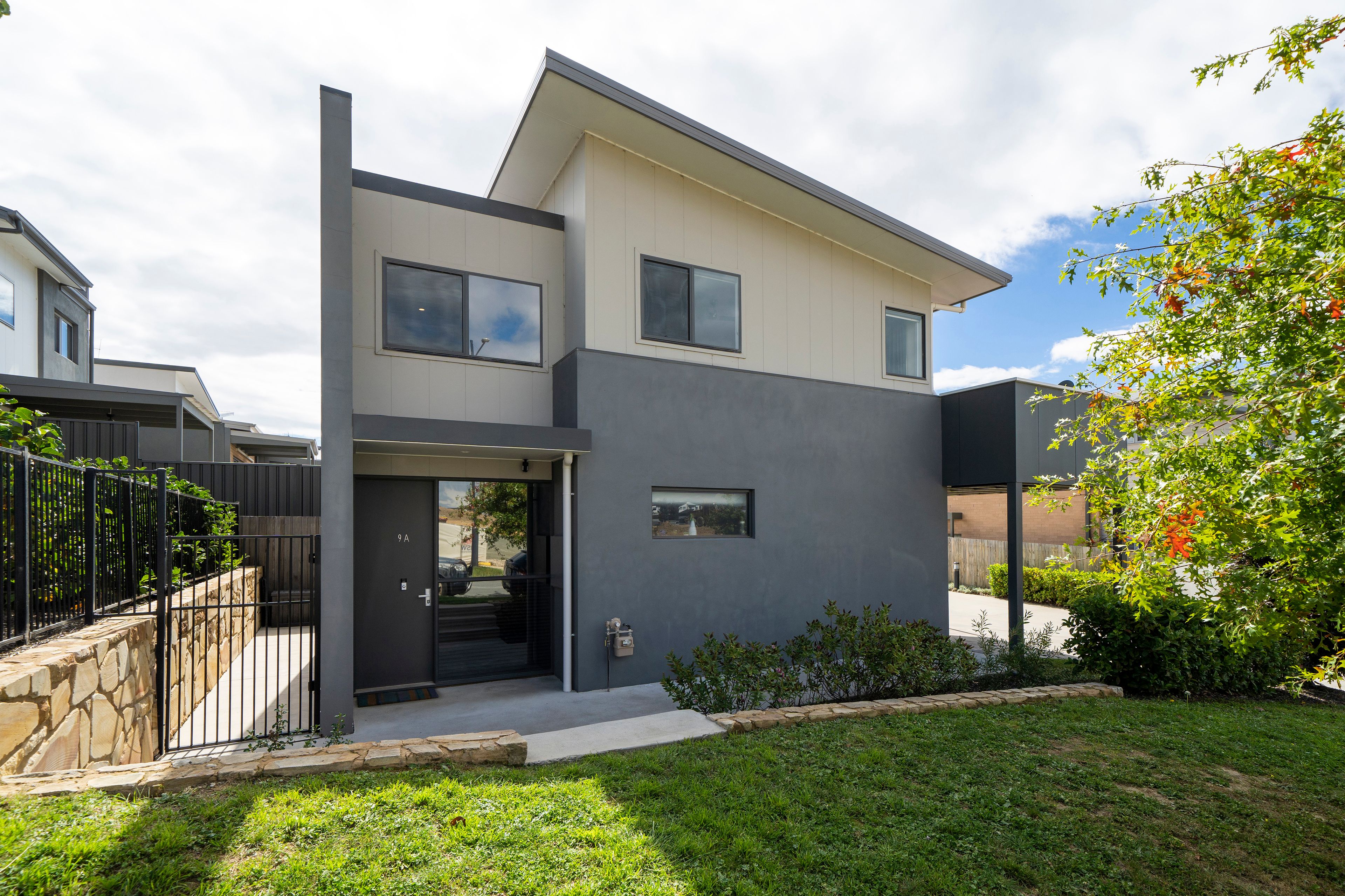 9a Aprasia Avenue, Googong NSW 2620