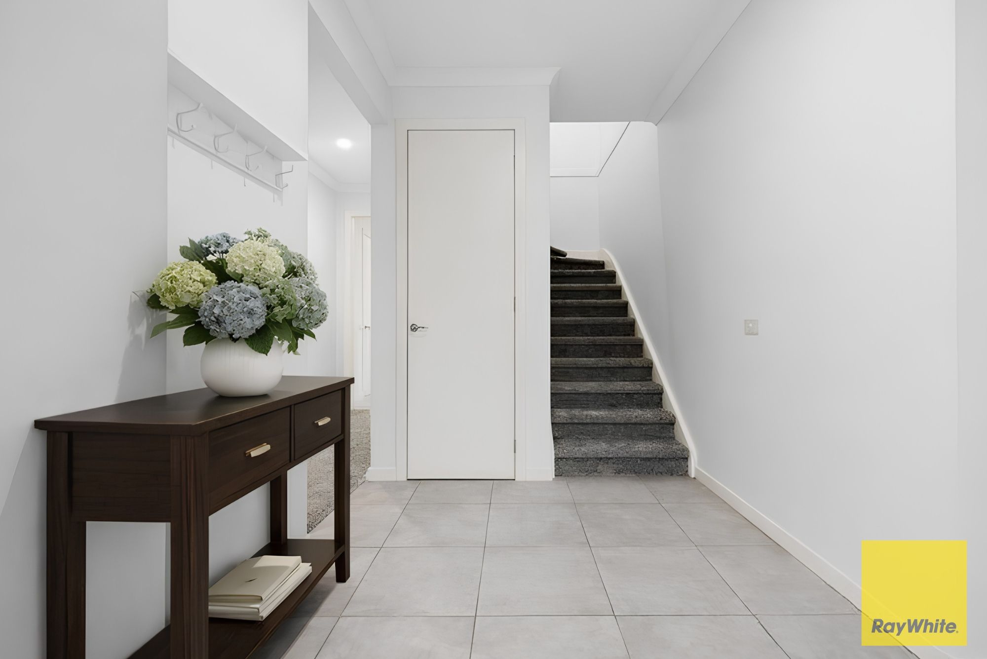30 Signature Boulevard — photo 12 of 22